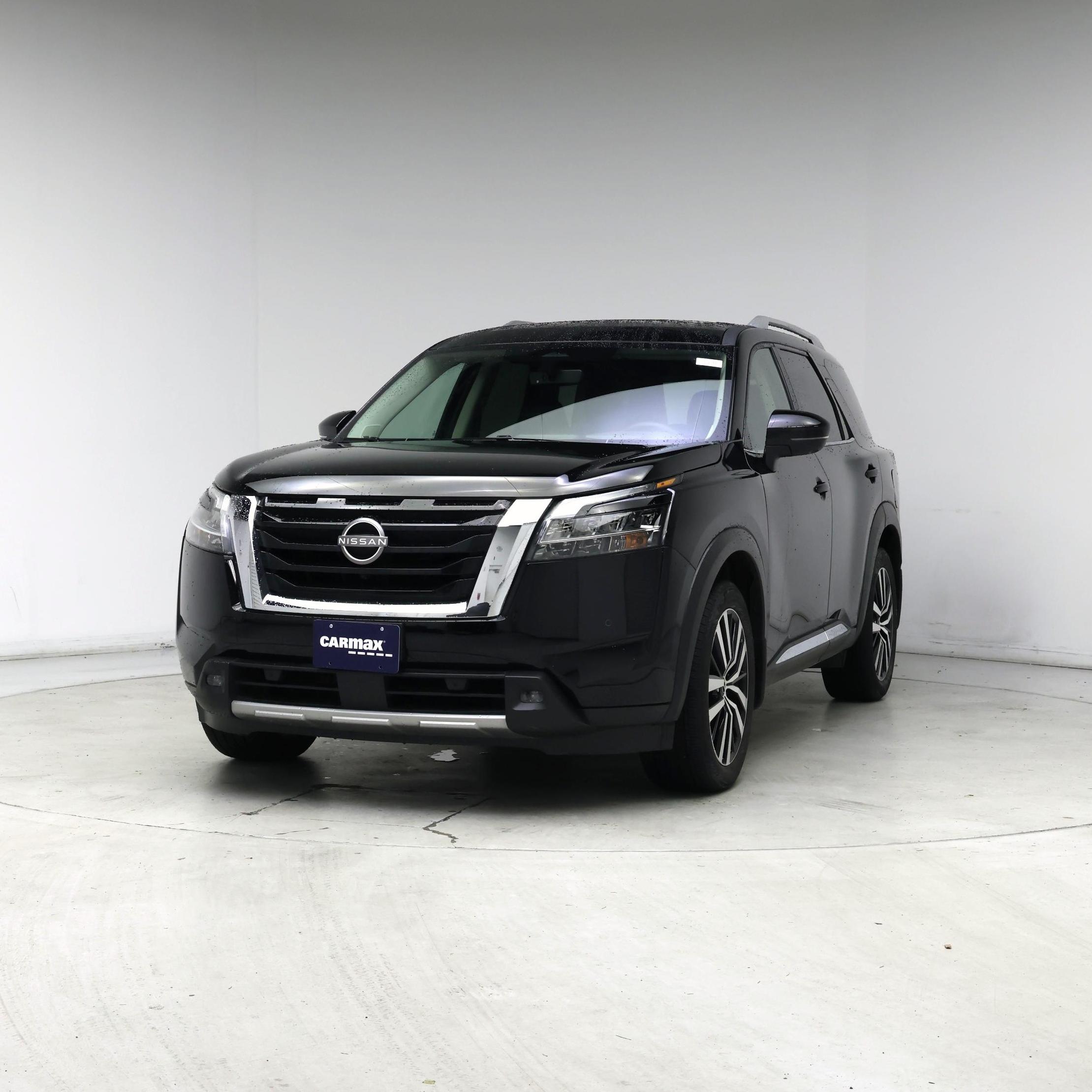 Thumbnail: 2023 Nissan Pathfinder - 4