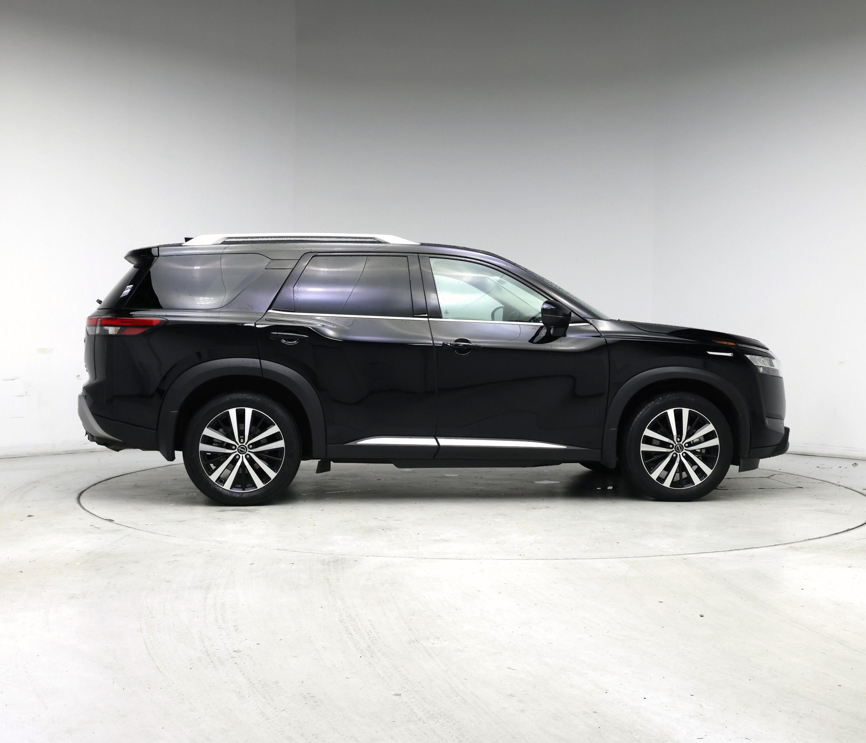 Thumbnail: 2023 Nissan Pathfinder - 7