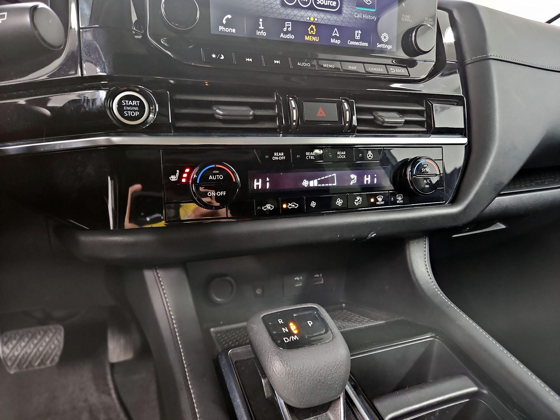 Thumbnail: 2023 Nissan Pathfinder - 17