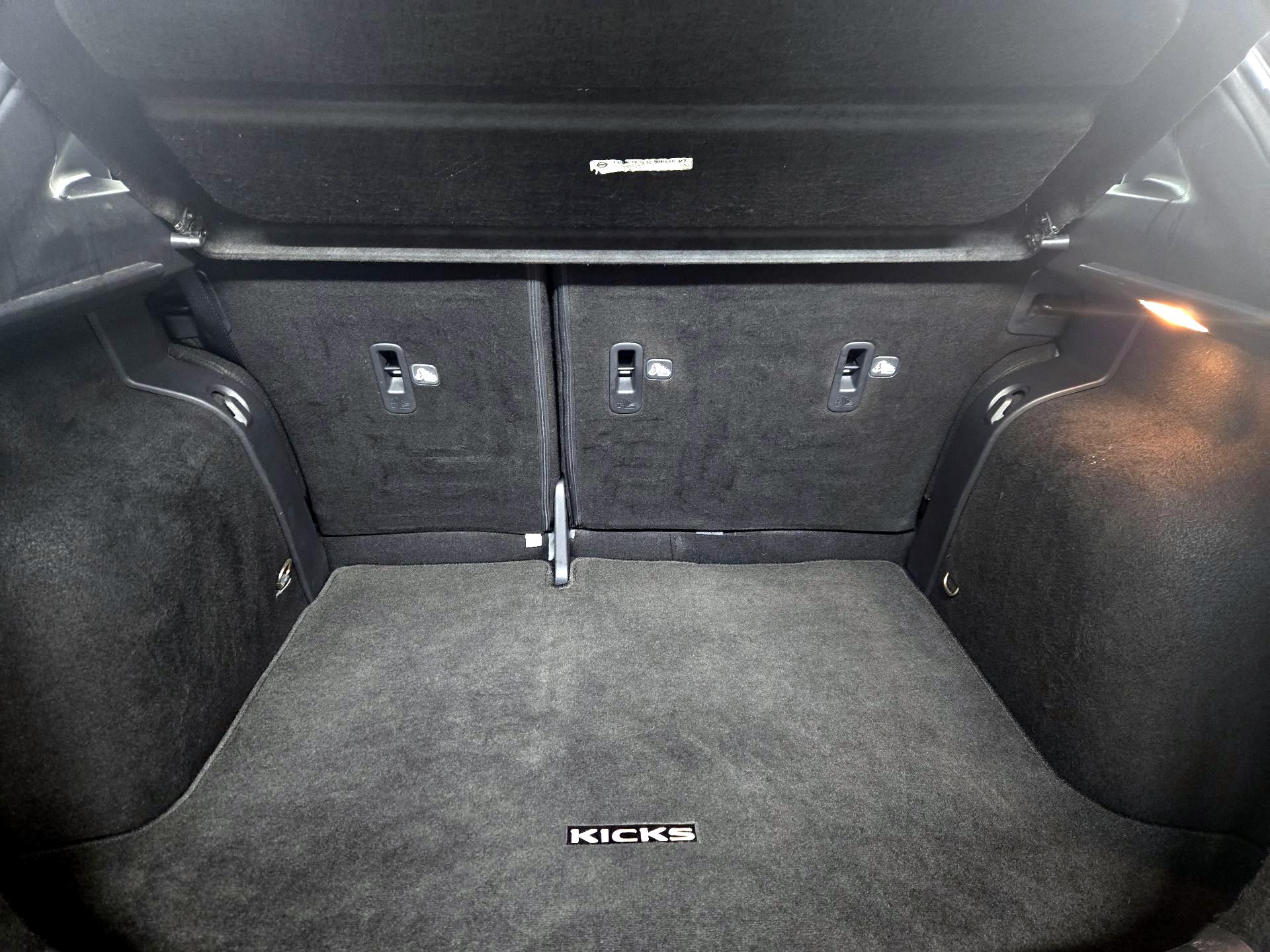 Thumbnail: 2023 Nissan Kicks - 20