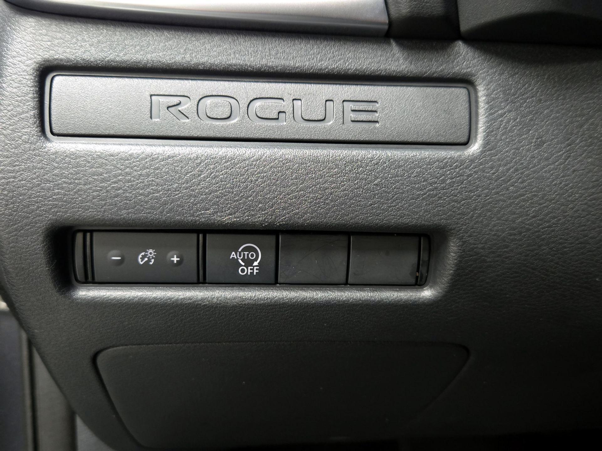 Thumbnail: 2023 Nissan Rogue - 13