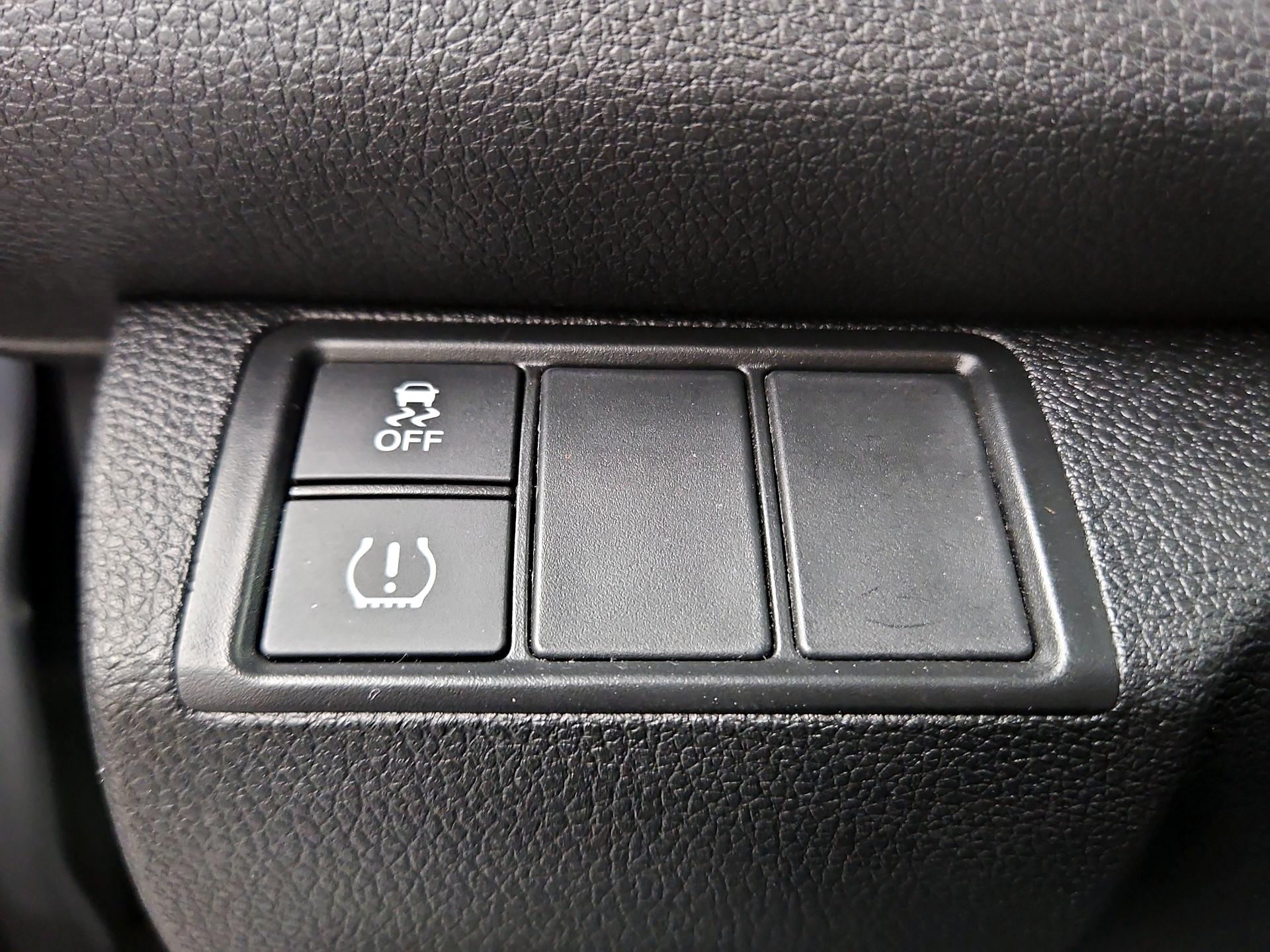 Thumbnail: 2016 Honda Civic - 14