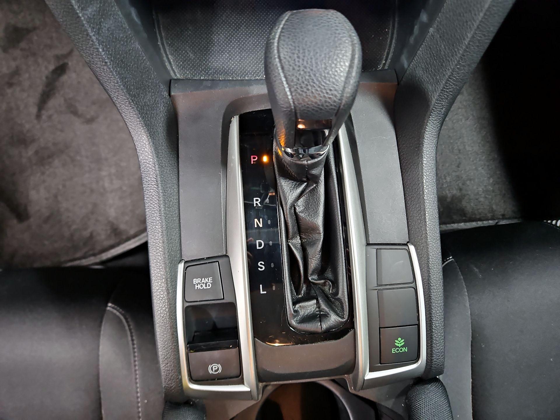 Thumbnail: 2016 Honda Civic - 18