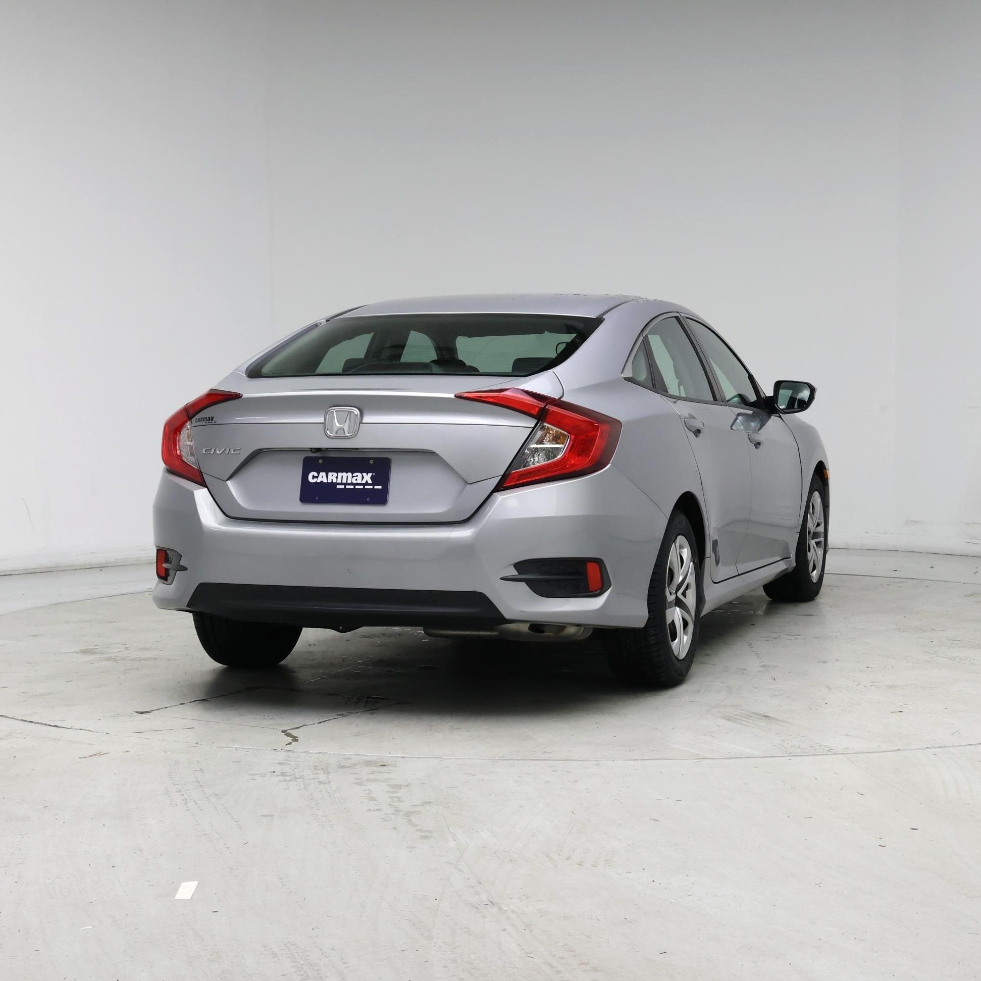 Thumbnail: 2016 Honda Civic - 8