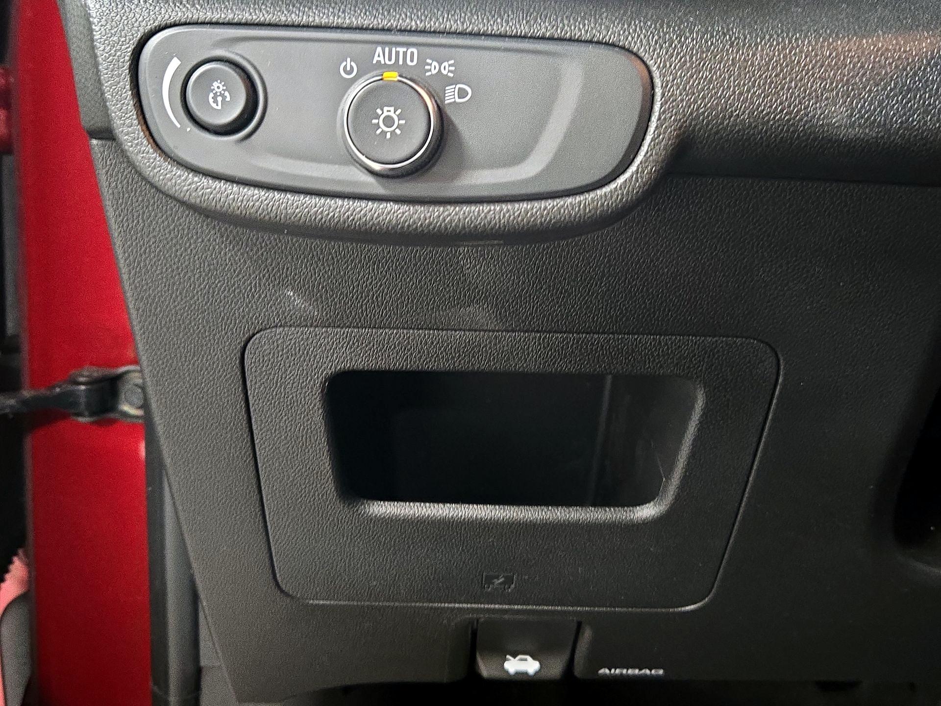 Thumbnail: 2021 Chevrolet TrailBlazer - 13