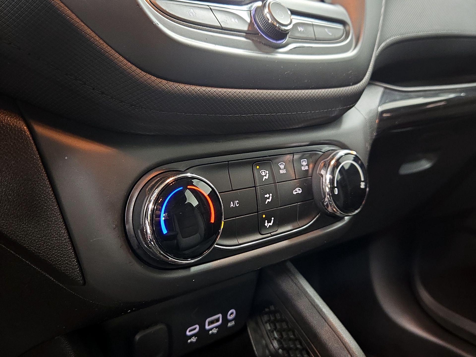 Thumbnail: 2021 Chevrolet TrailBlazer - 16