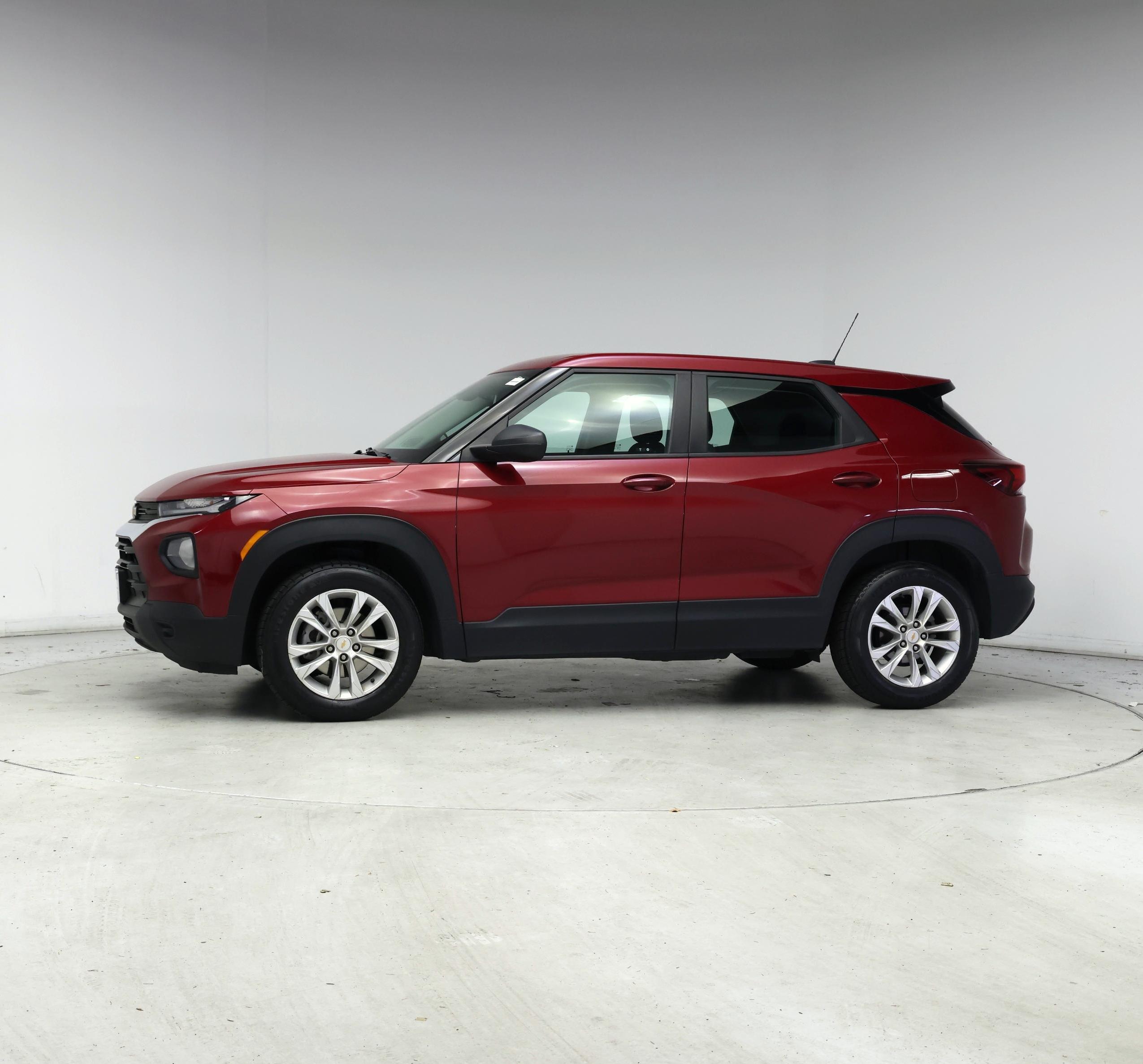 Thumbnail: 2021 Chevrolet TrailBlazer - 3