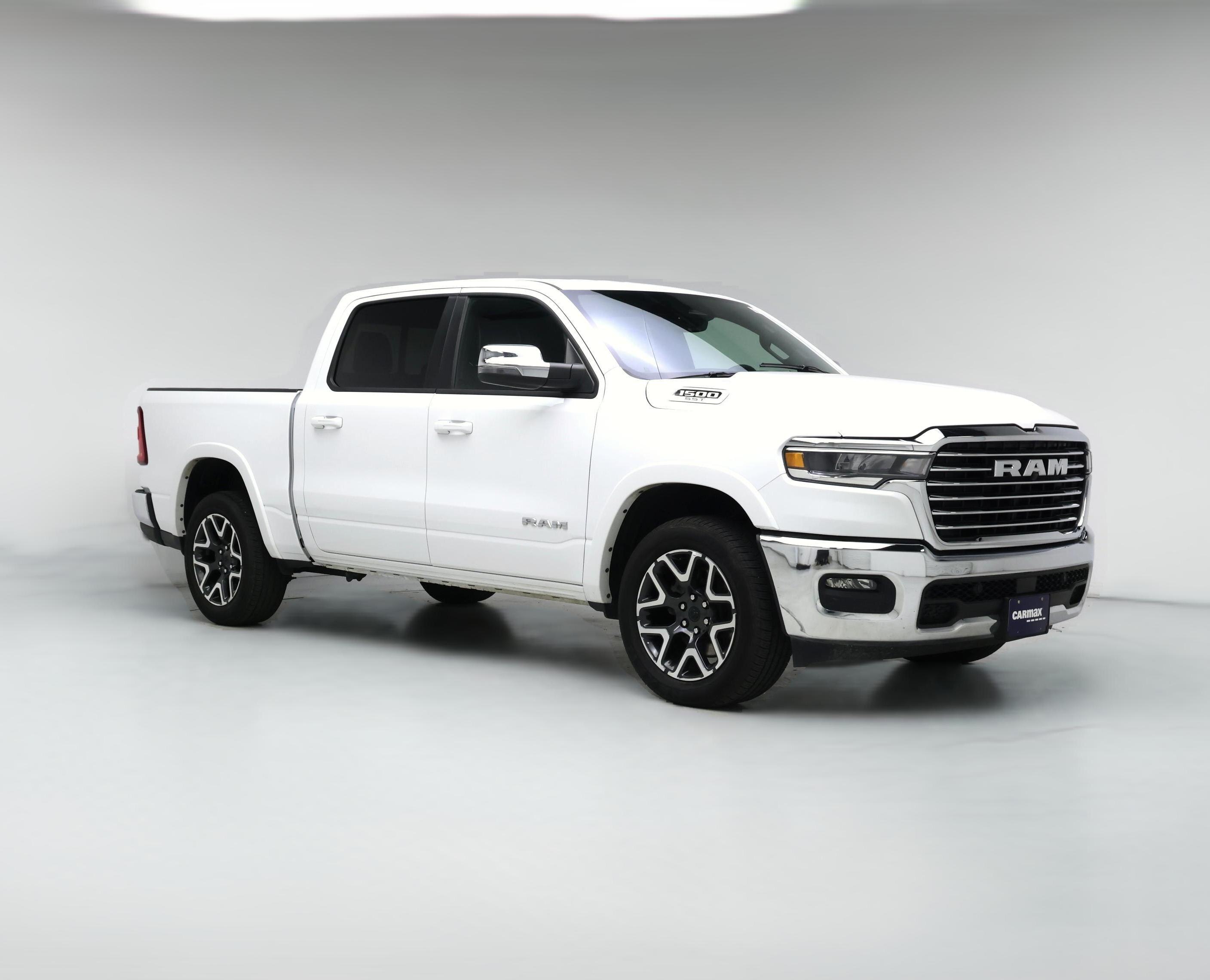 Thumbnail: 2025 RAM 1500 - 1