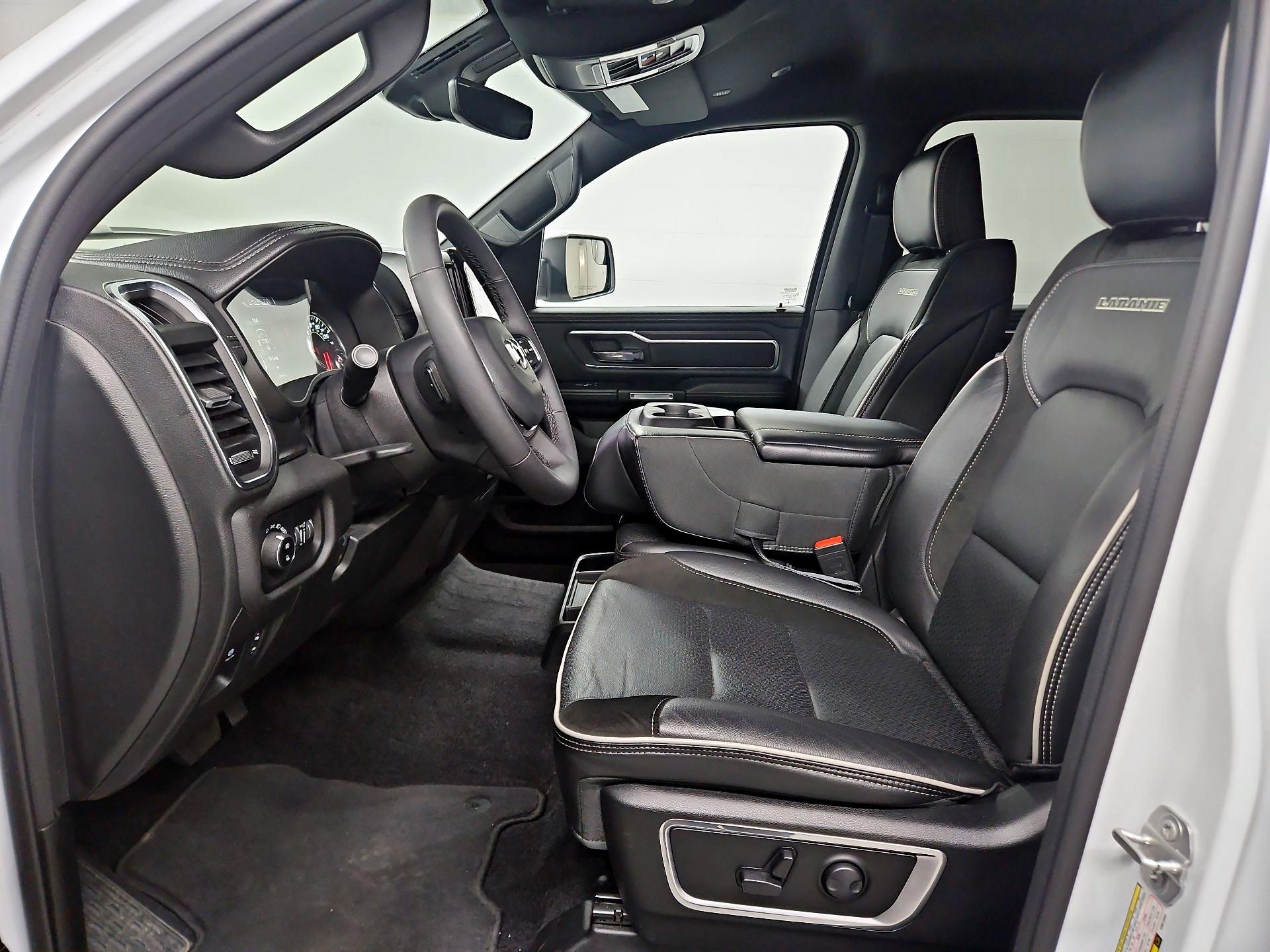 Thumbnail: 2025 RAM 1500 - 11