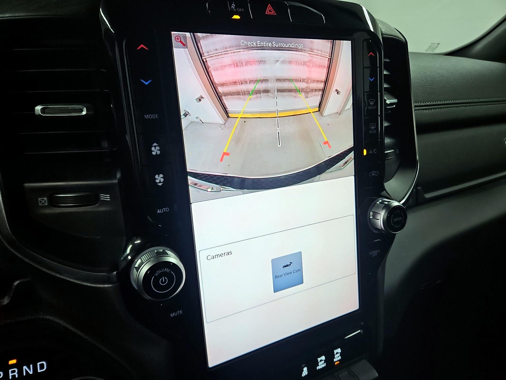 Thumbnail: 2025 RAM 1500 - 15