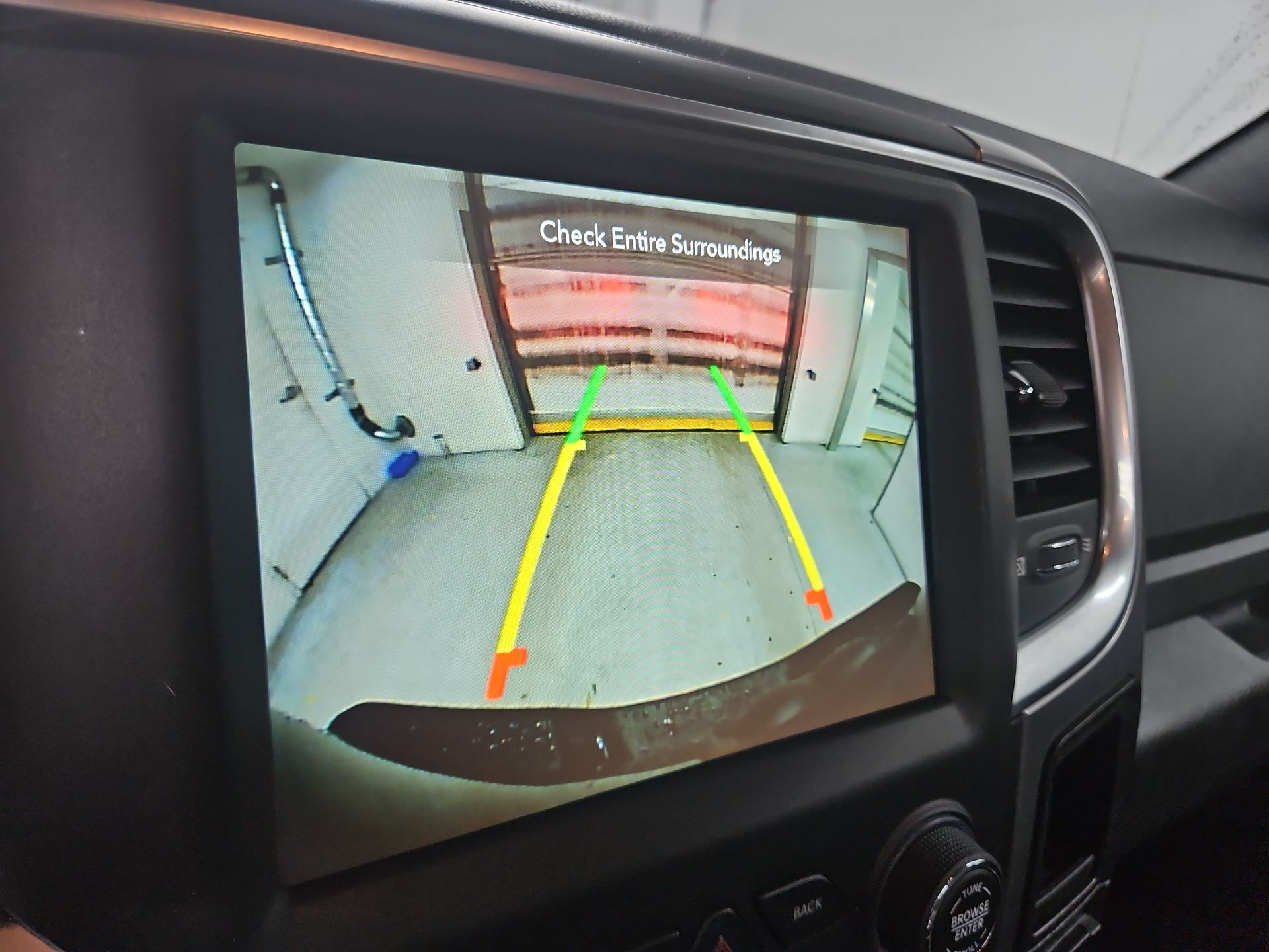 Thumbnail: 2022 RAM 1500 Classic - 15