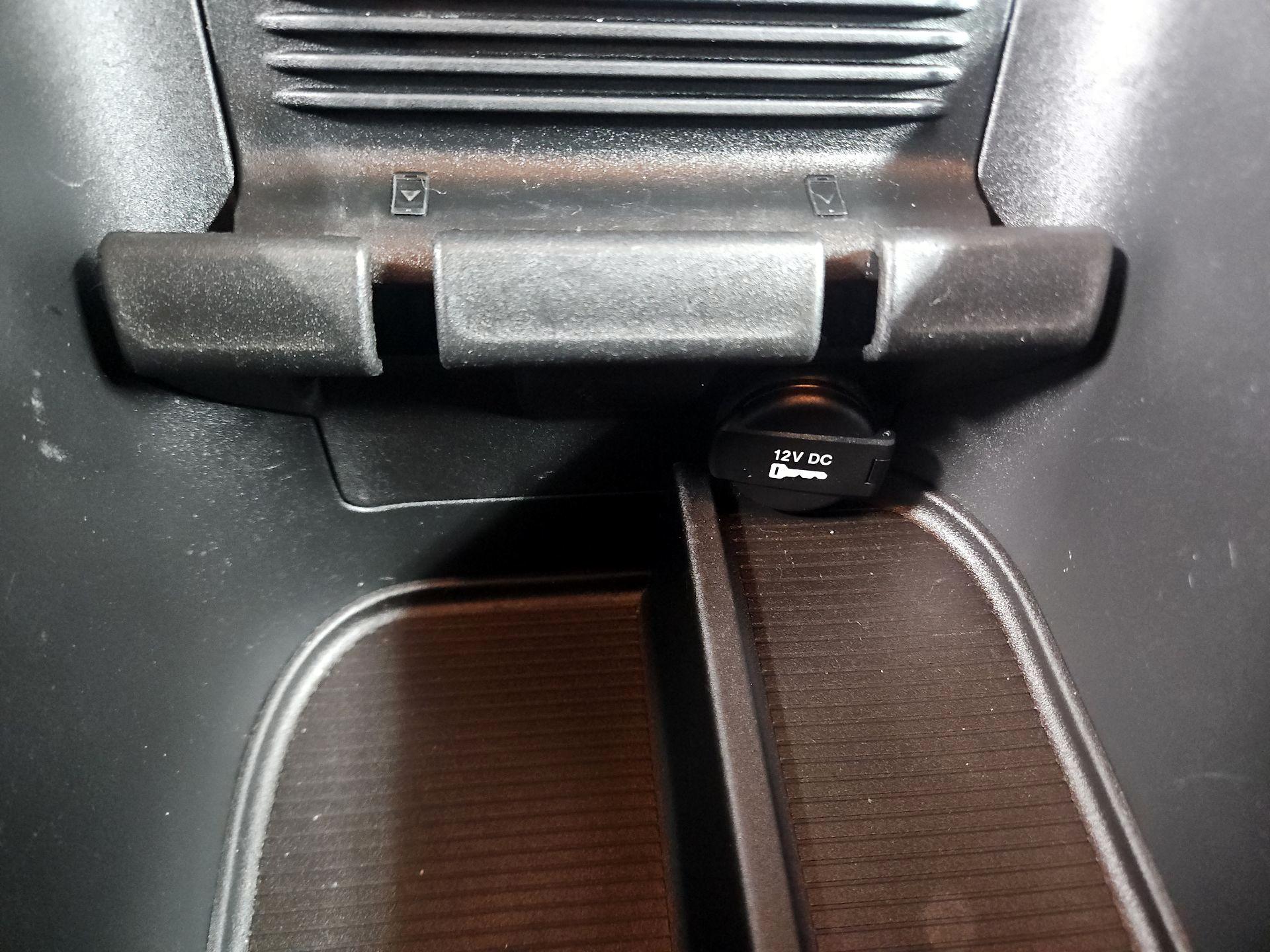 Thumbnail: 2022 RAM 1500 Classic - 19