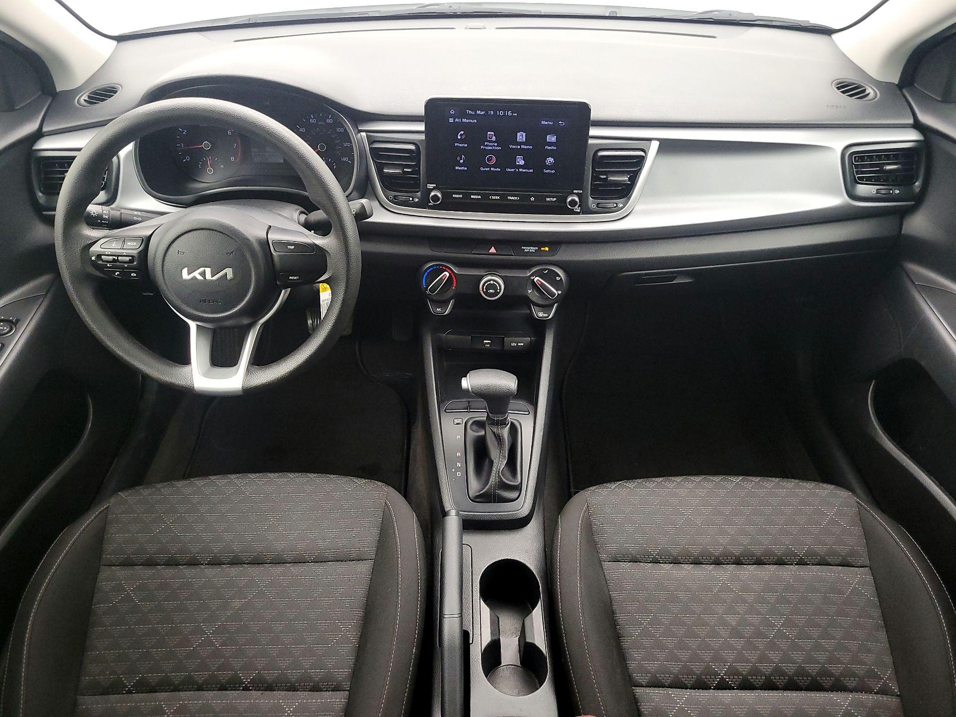 Thumbnail: 2023 Kia Rio - 9