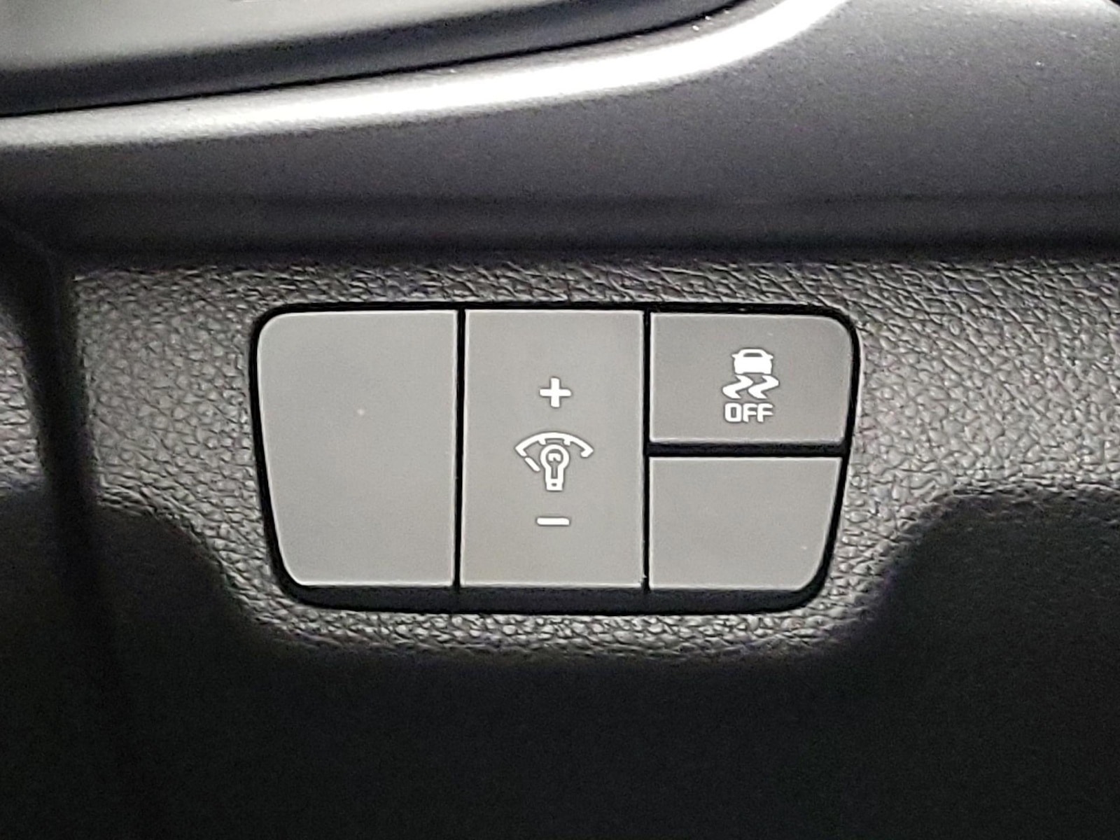 2023 Kia Rio LX - Photo 14