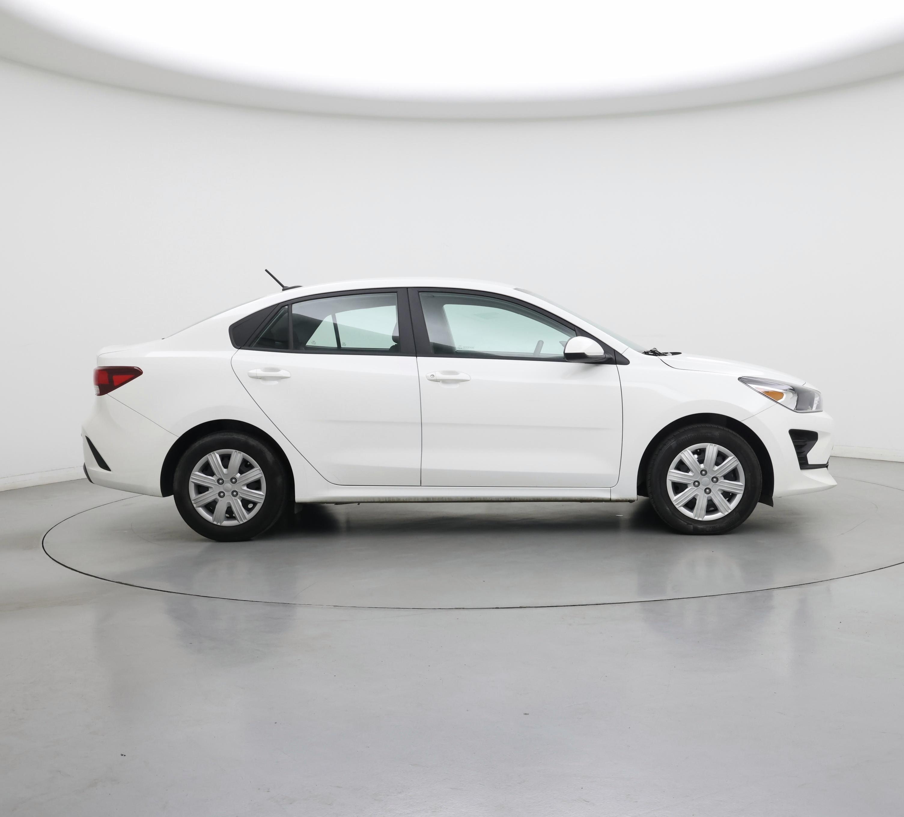 Thumbnail: 2023 Kia Rio - 7