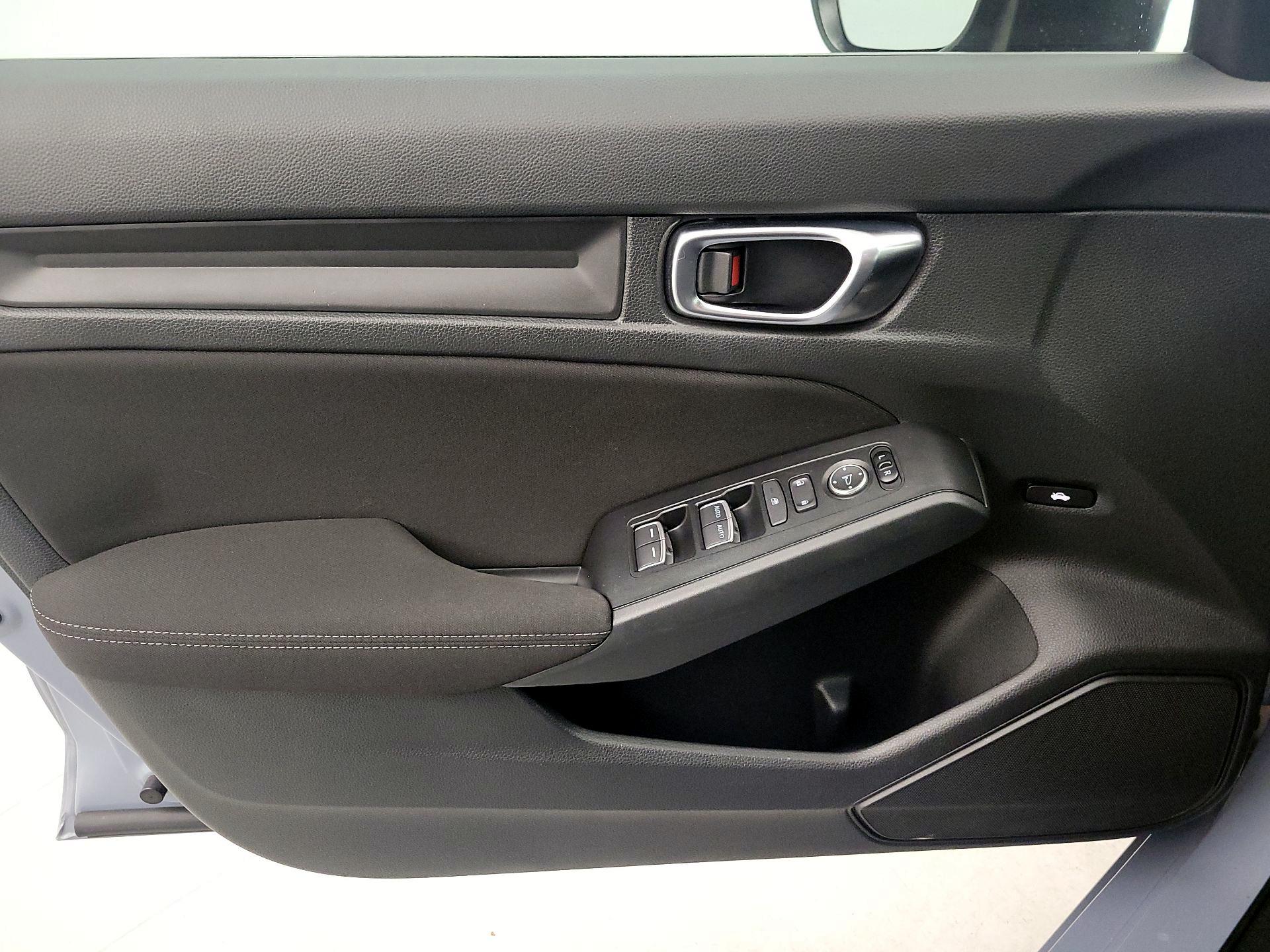 Thumbnail: 2023 Honda Civic - 12