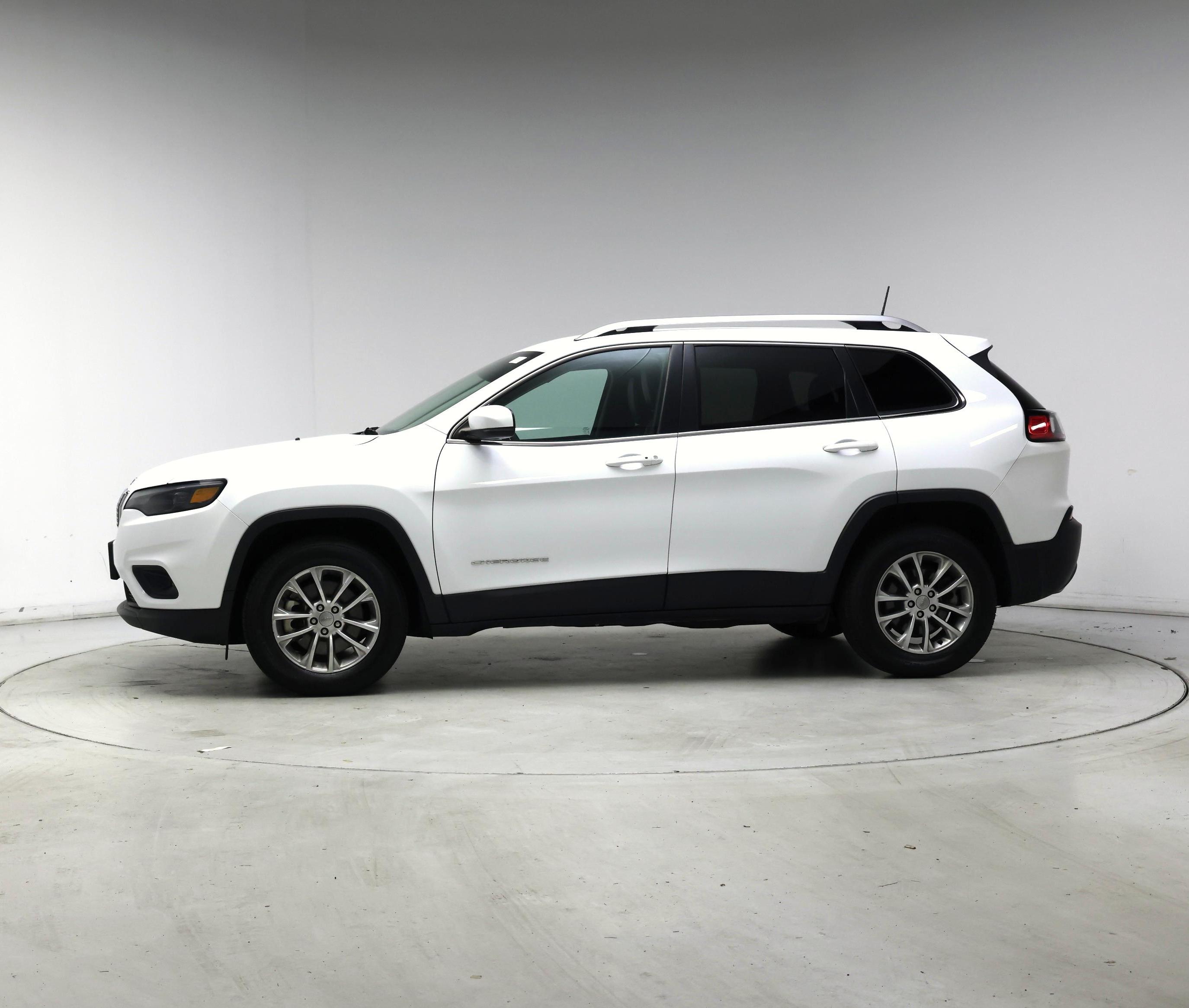 Thumbnail: 2021 Jeep Cherokee - 3