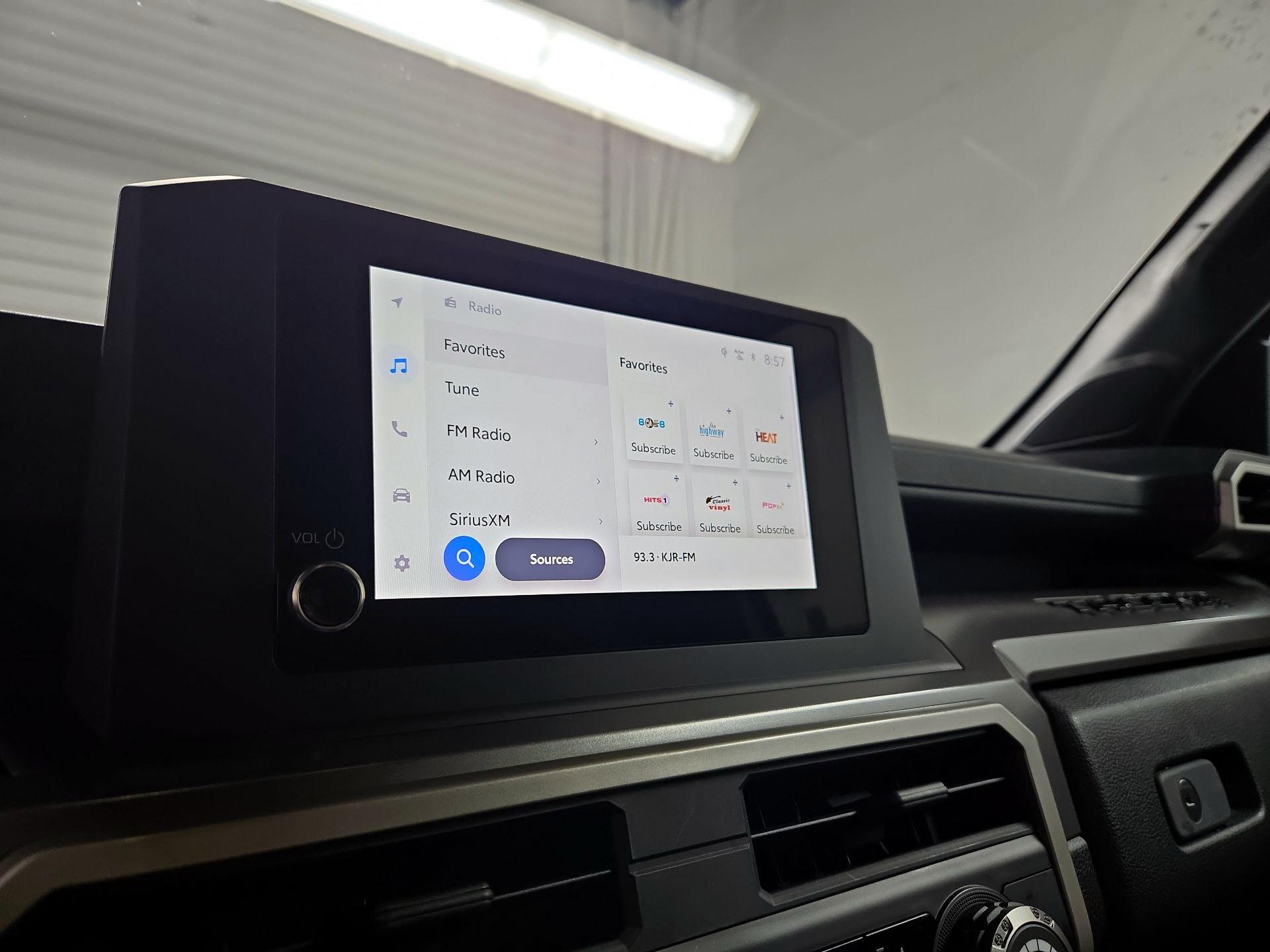 Thumbnail: 2024 Toyota Tacoma - 15