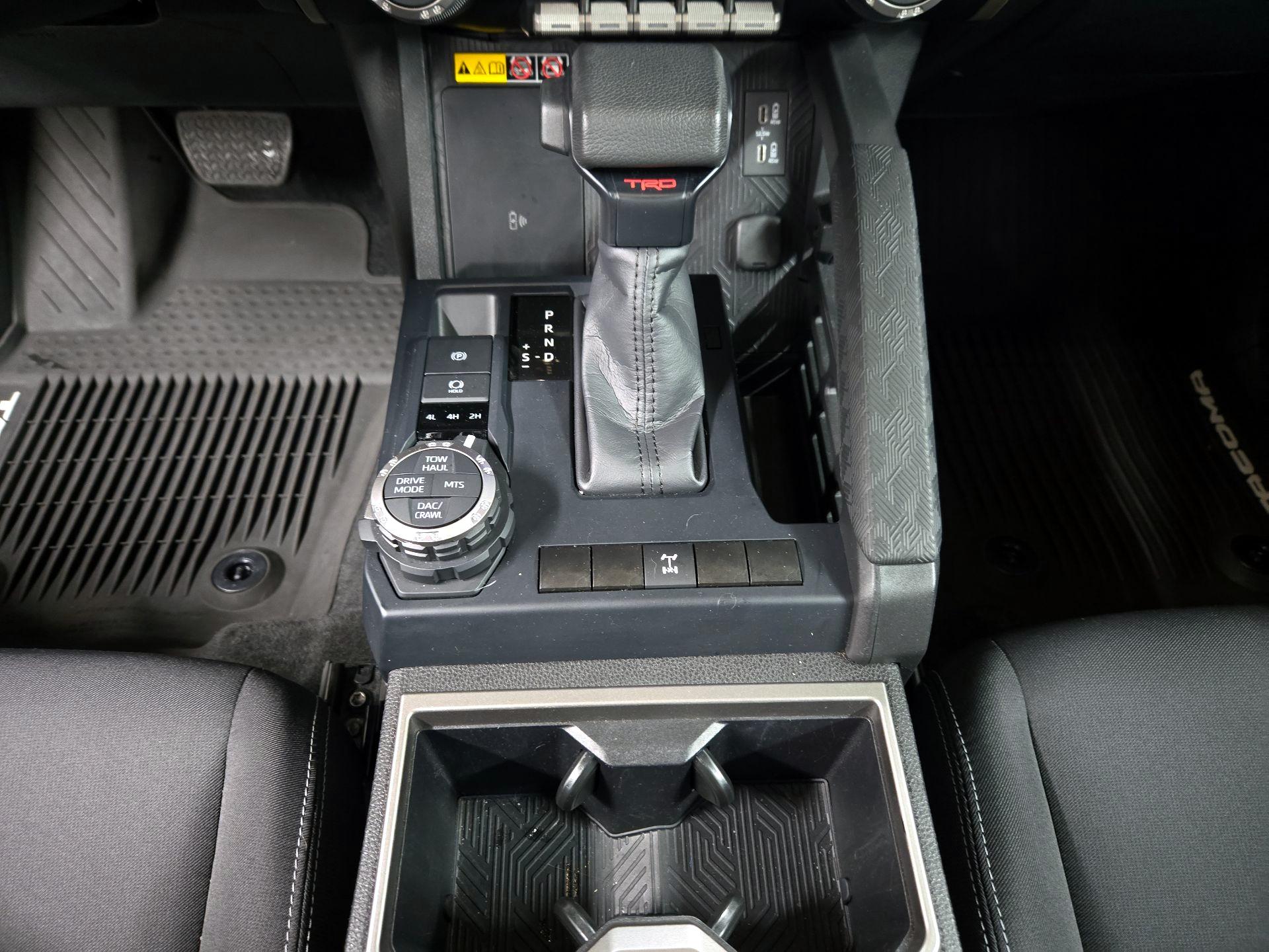 Thumbnail: 2024 Toyota Tacoma - 17