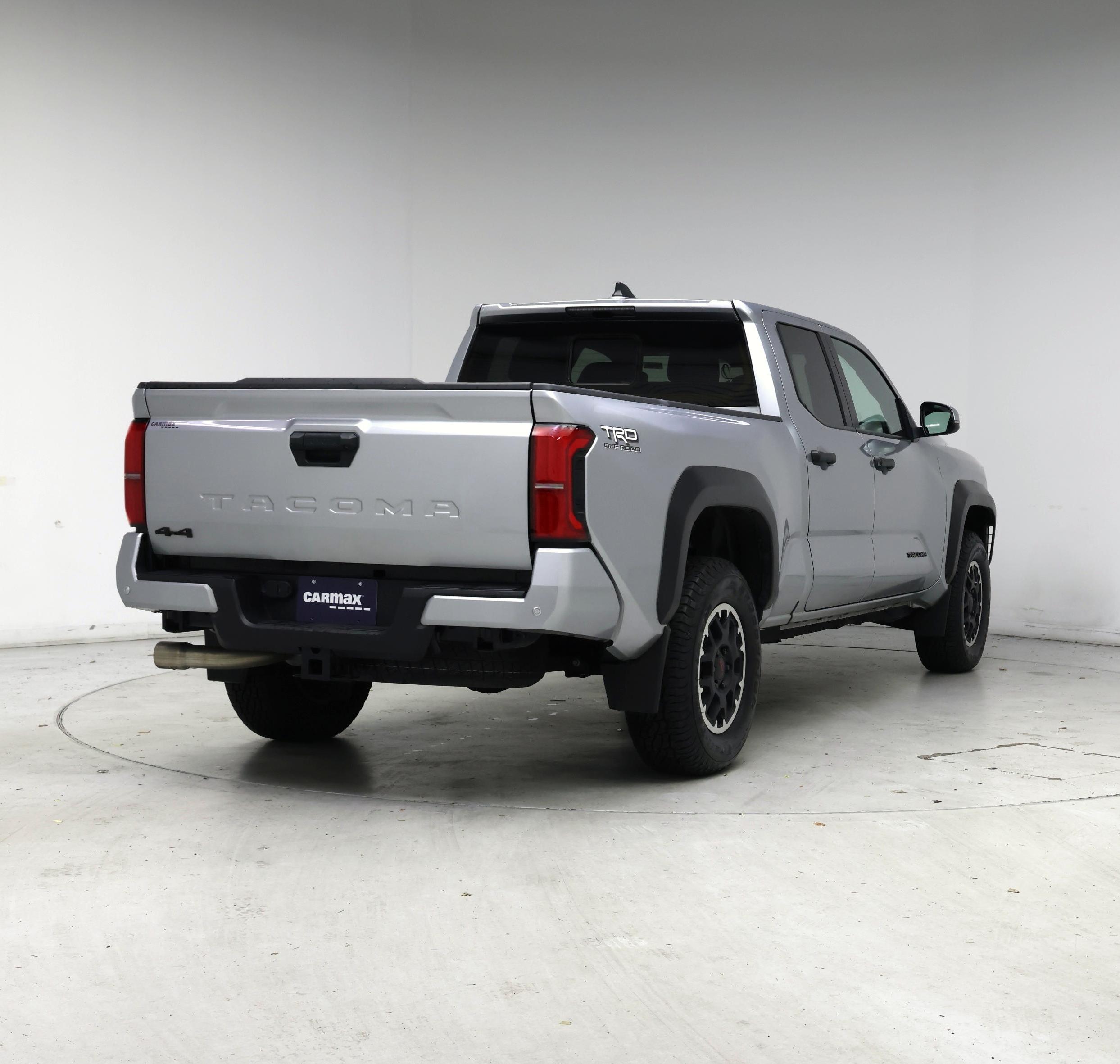 Thumbnail: 2024 Toyota Tacoma - 8