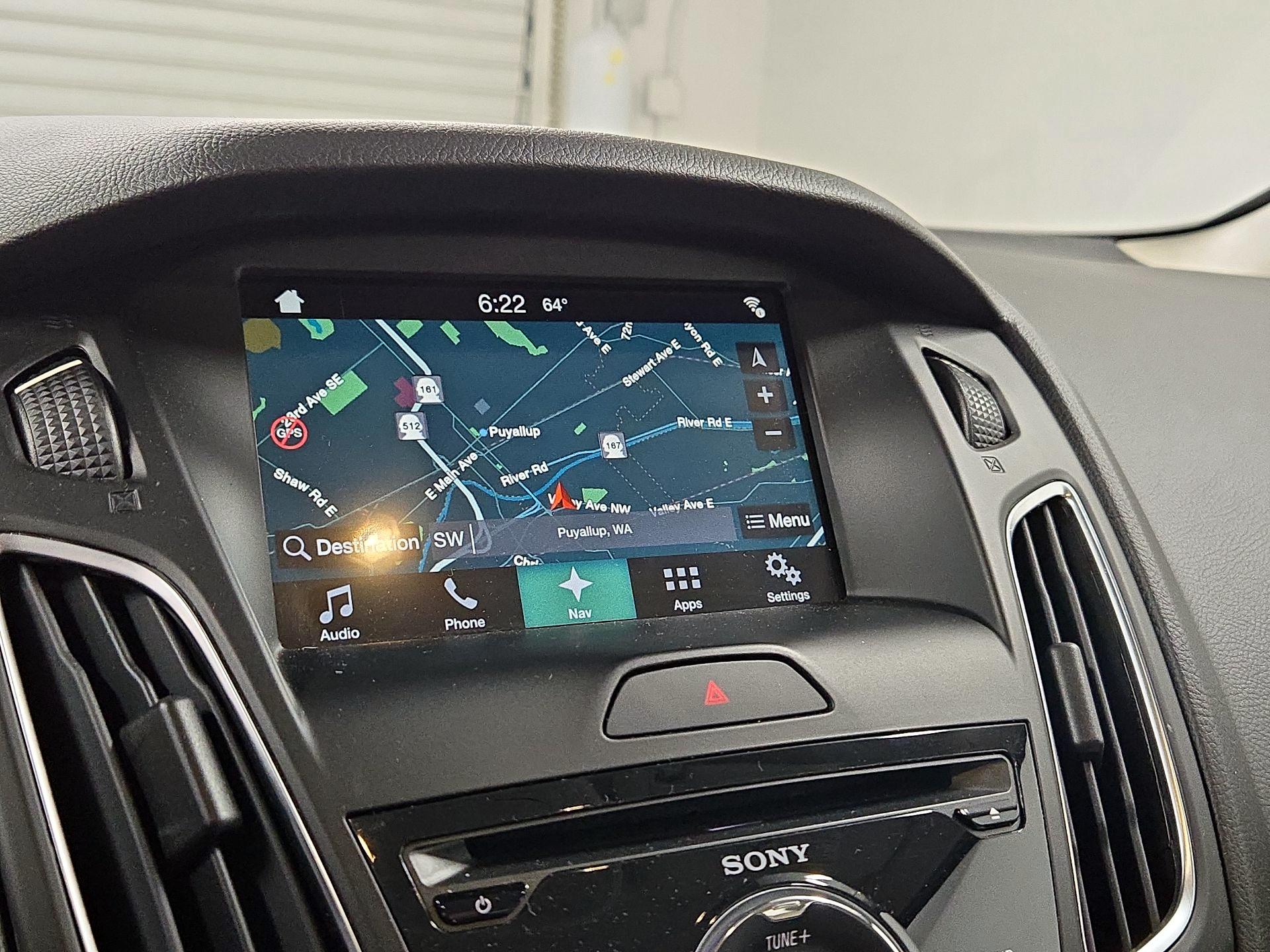 Thumbnail: 2016 Ford Focus - 14