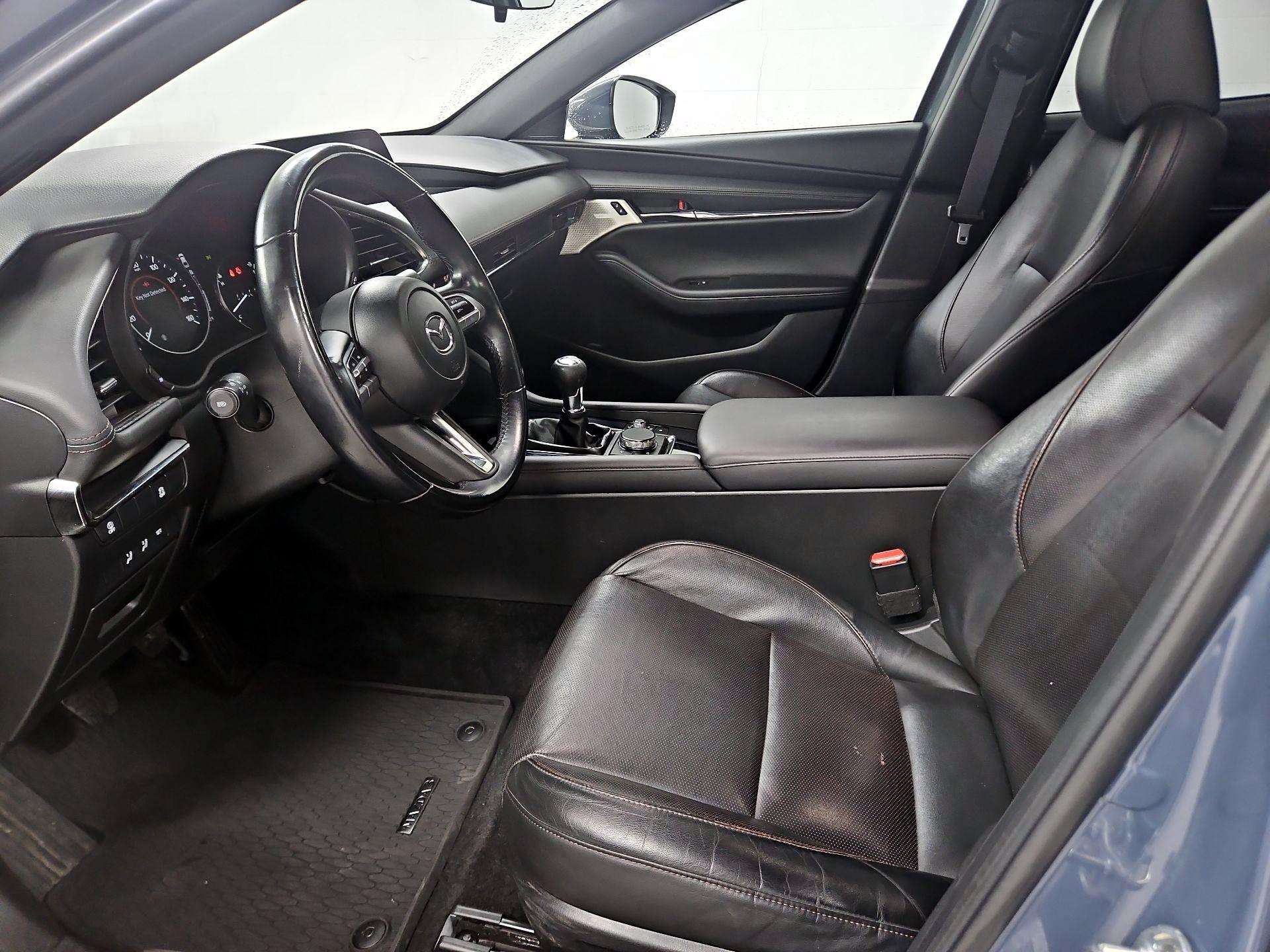 Thumbnail: 2021 Mazda Mazda3 - 11