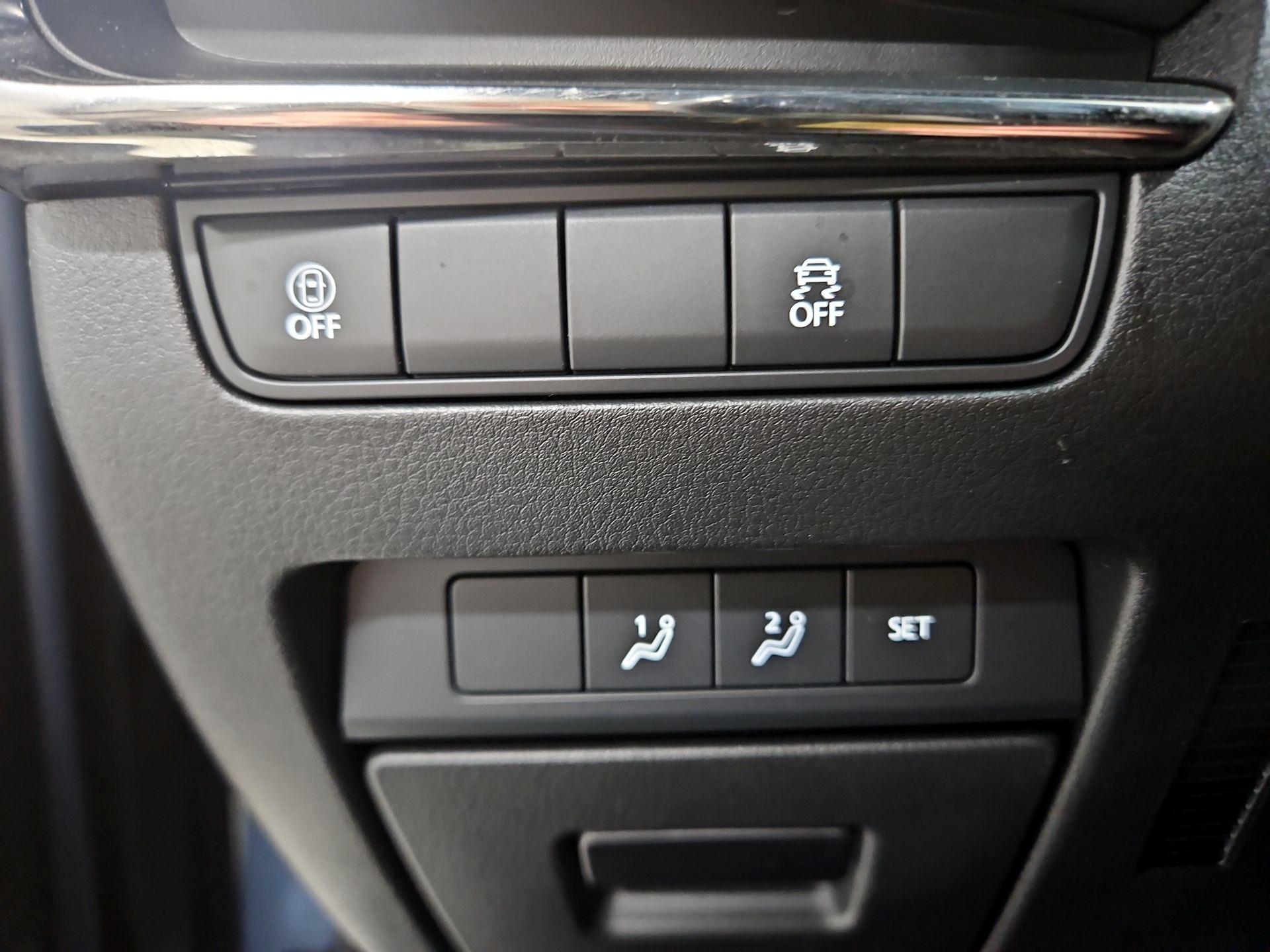 Thumbnail: 2021 Mazda Mazda3 - 13