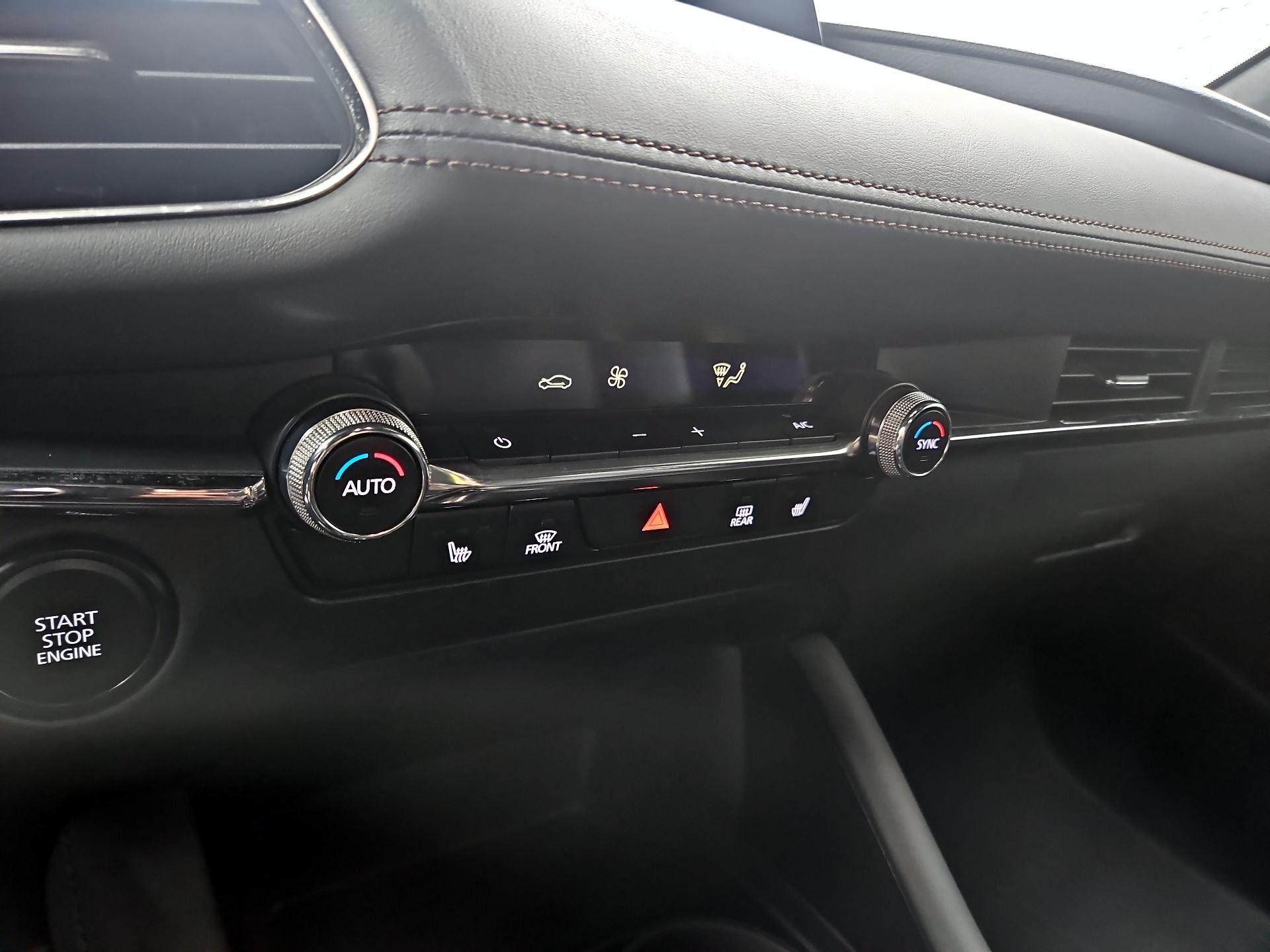 Thumbnail: 2021 Mazda Mazda3 - 16