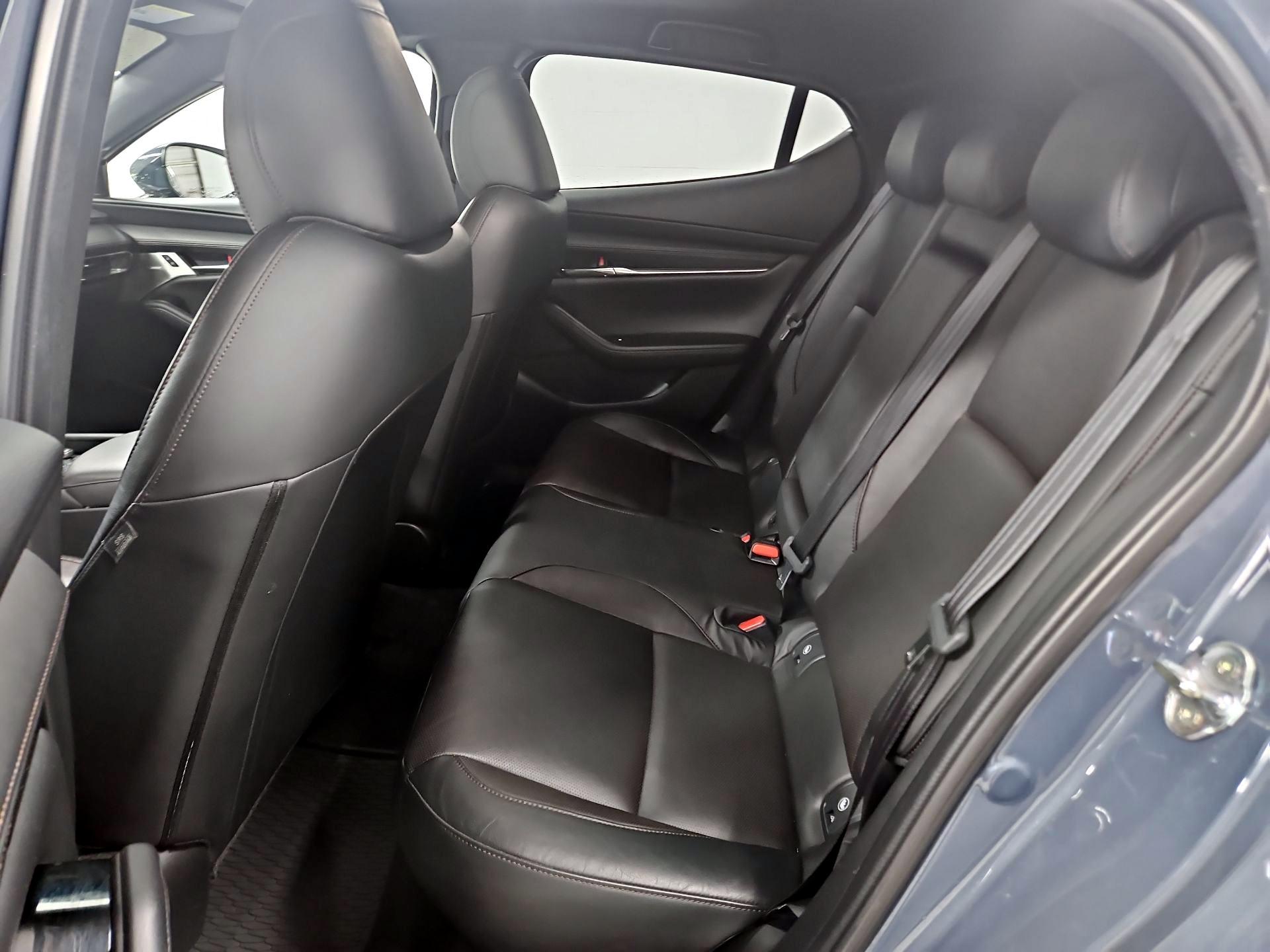 Thumbnail: 2021 Mazda Mazda3 - 20