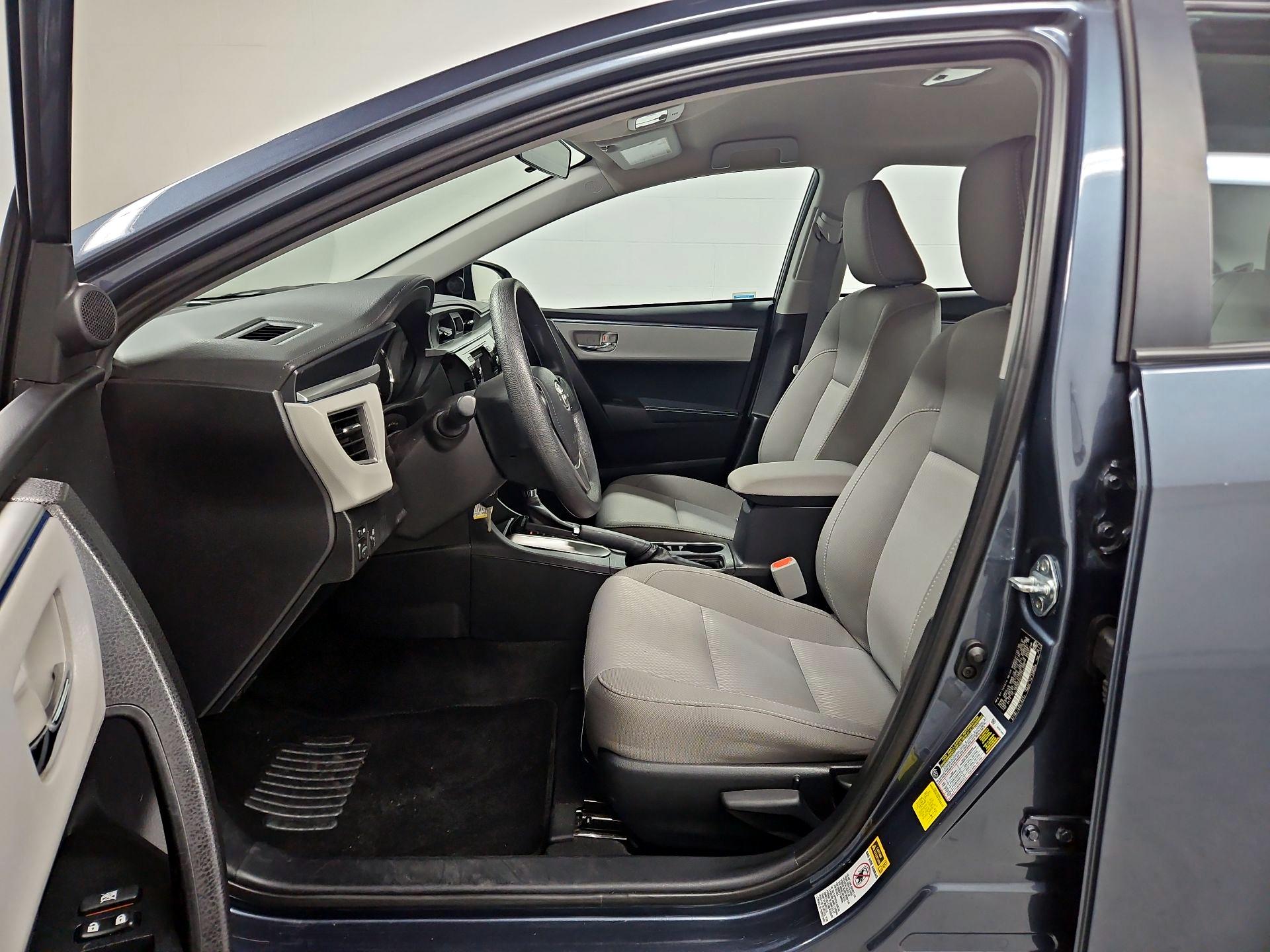 Thumbnail: 2015 Toyota Corolla - 11