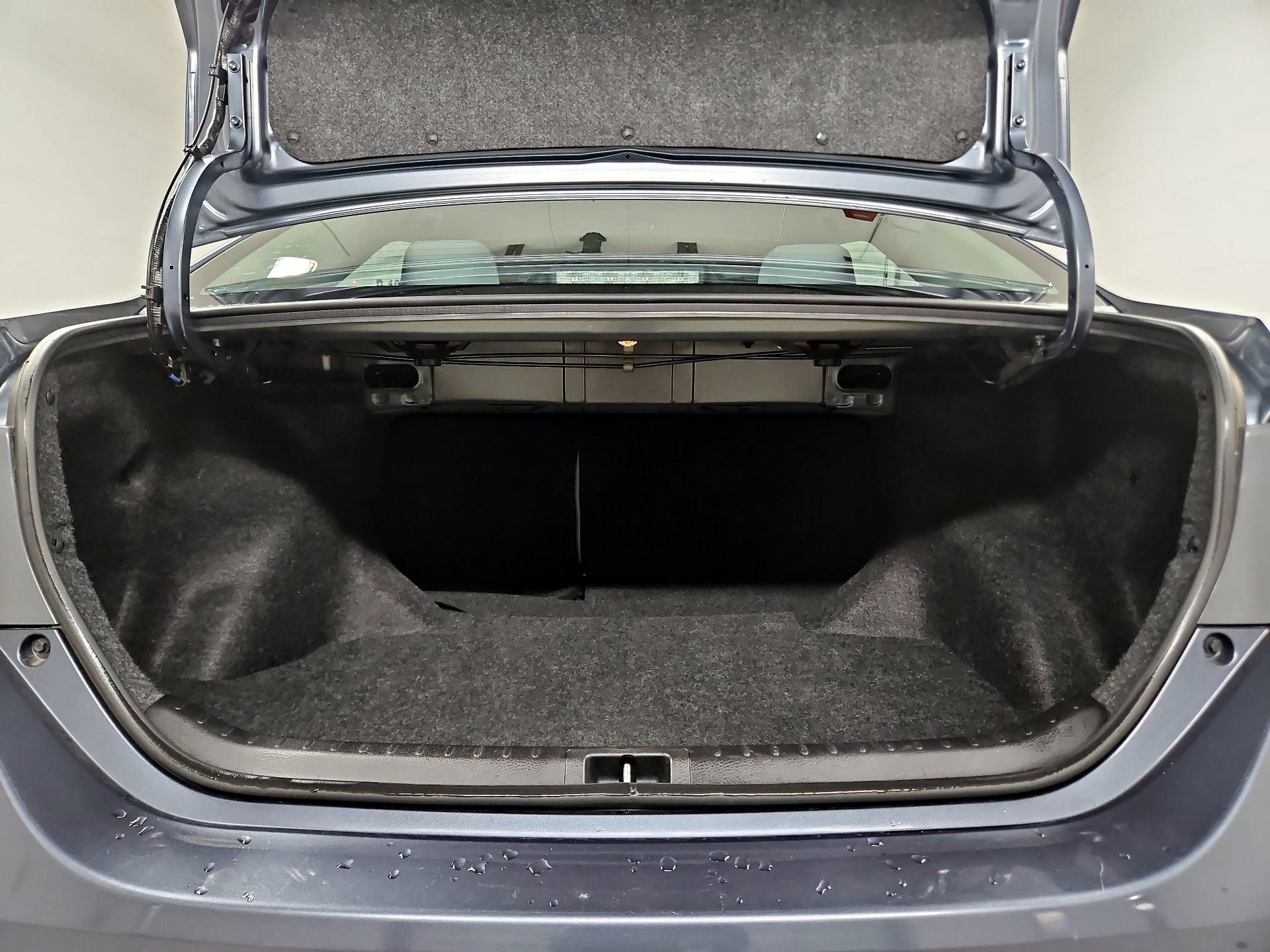 Thumbnail: 2015 Toyota Corolla - 20