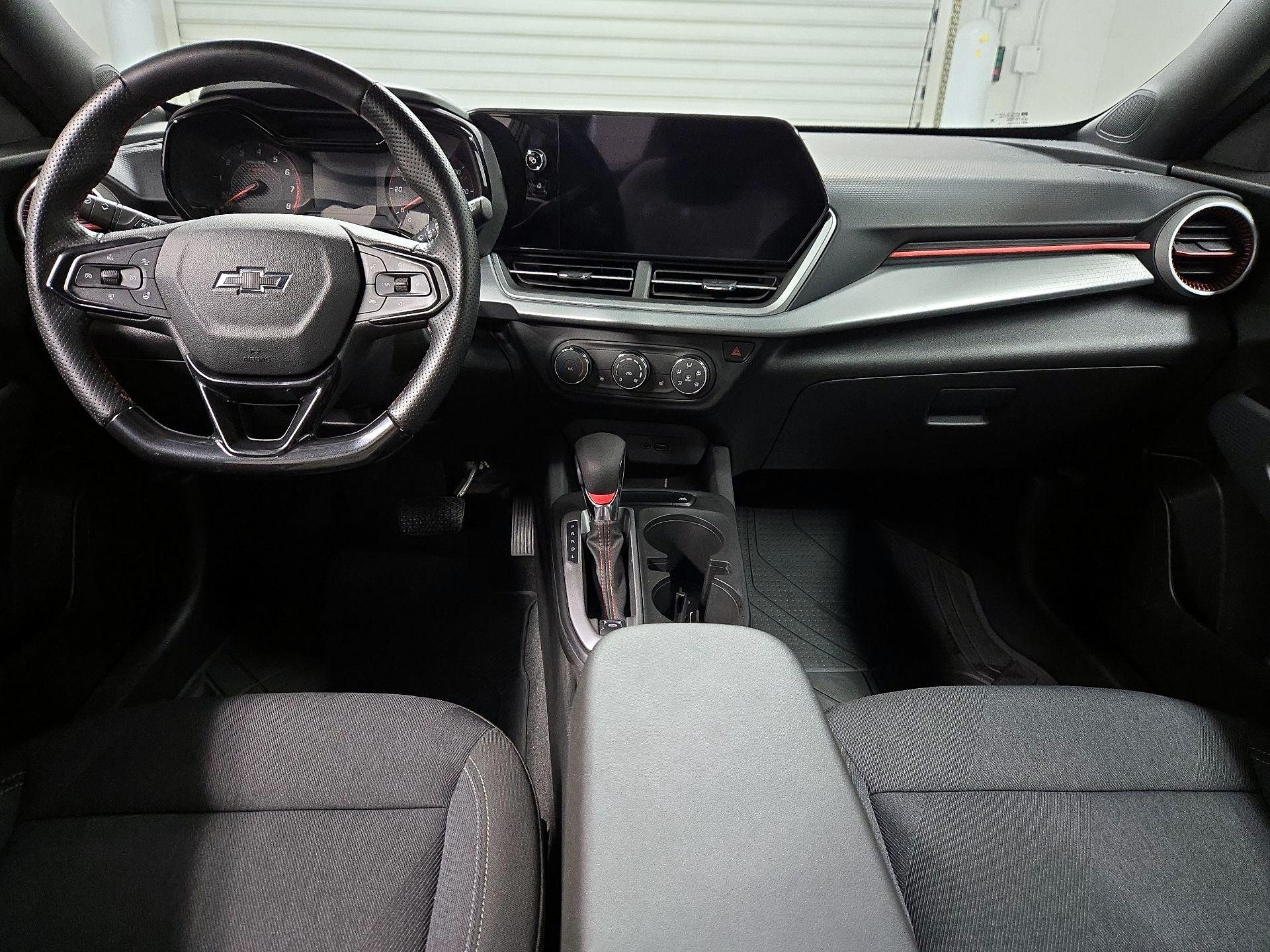 Thumbnail: 2024 Chevrolet Trax - 9