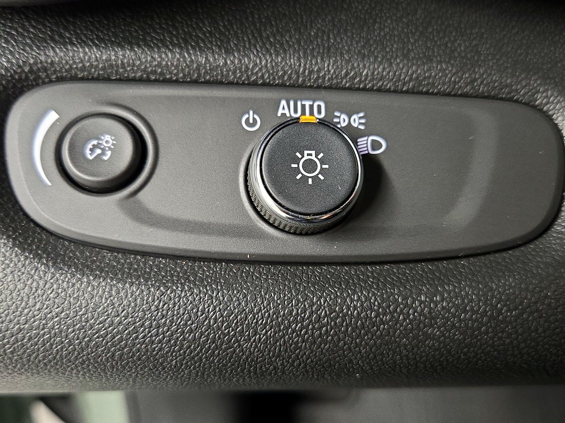 Thumbnail: 2024 Chevrolet Trax - 13