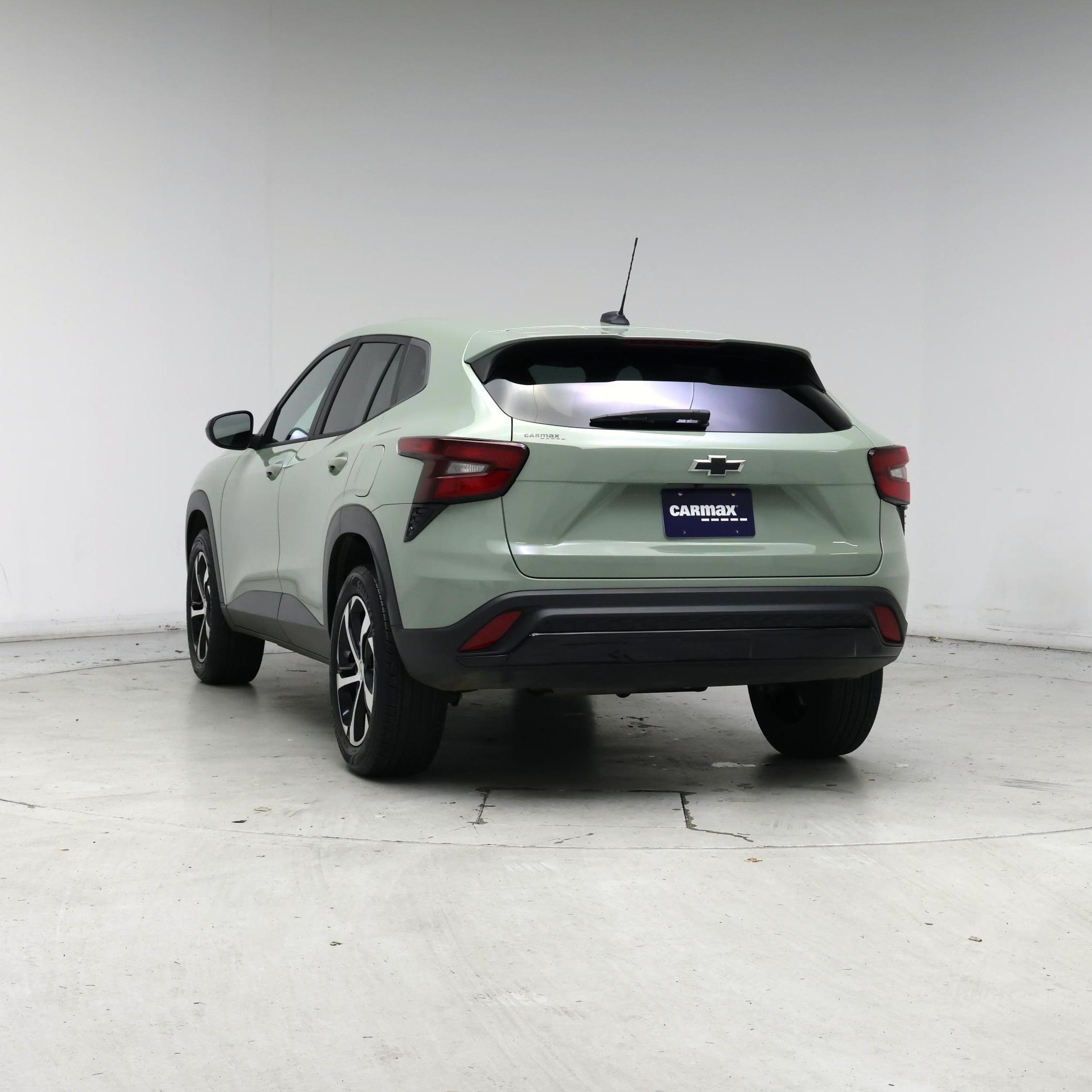 Thumbnail: 2024 Chevrolet Trax - 6