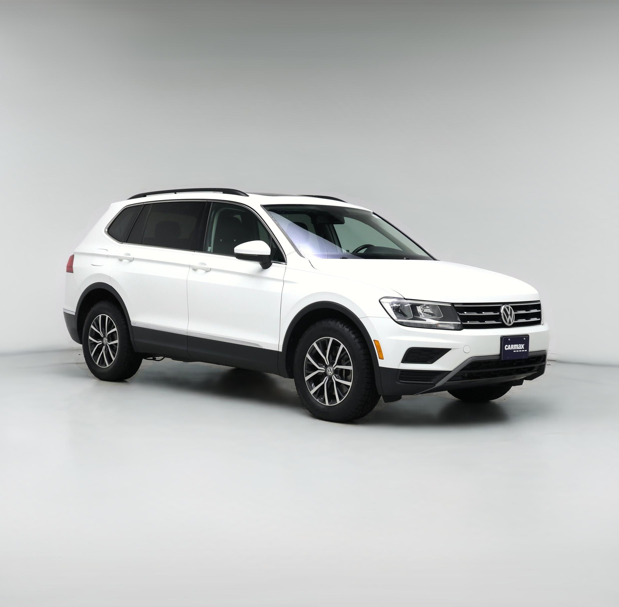 Thumbnail: 2018 Volkswagen Tiguan - 1