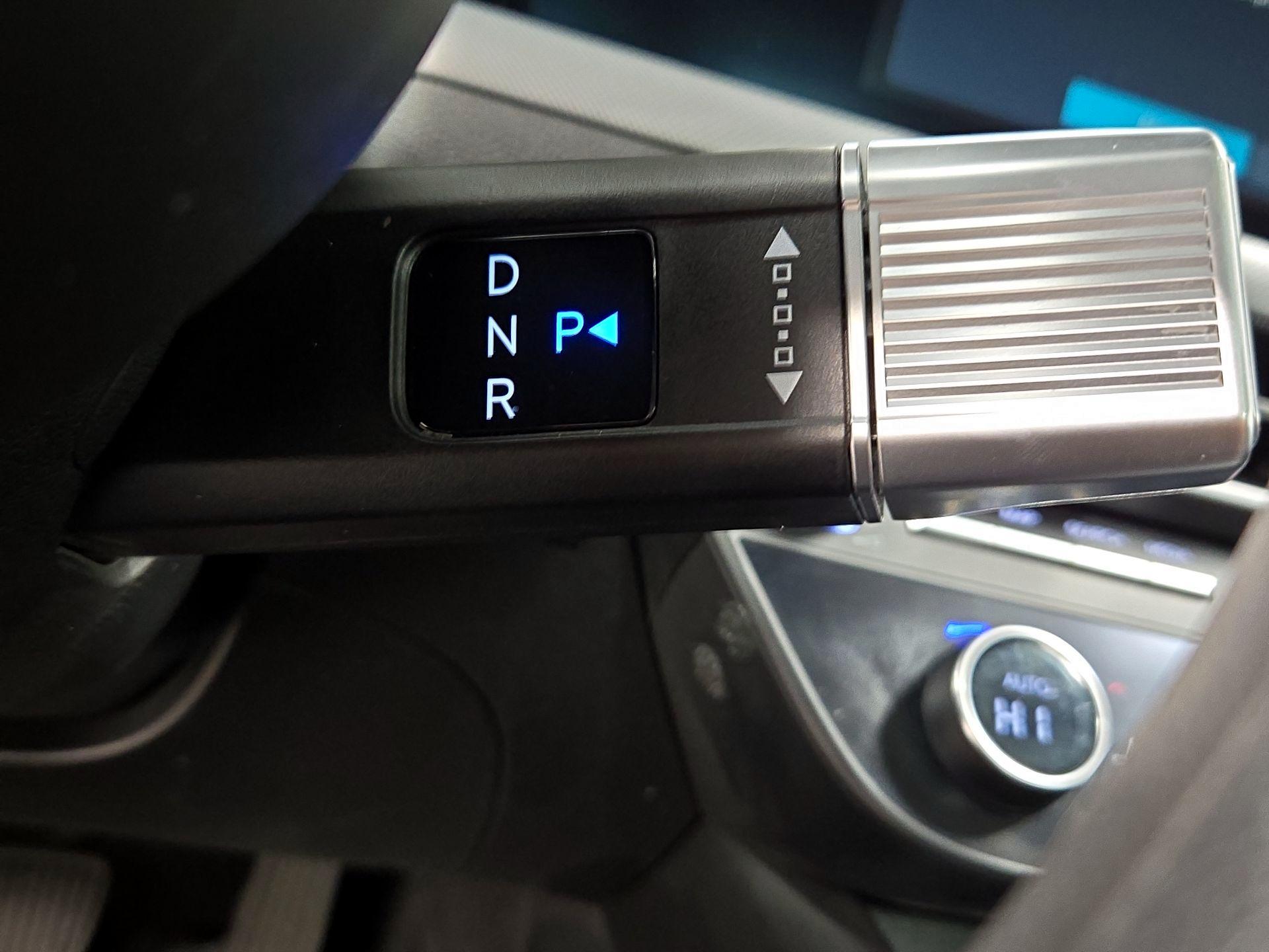 Thumbnail: 2024 Hyundai Sonata - 17