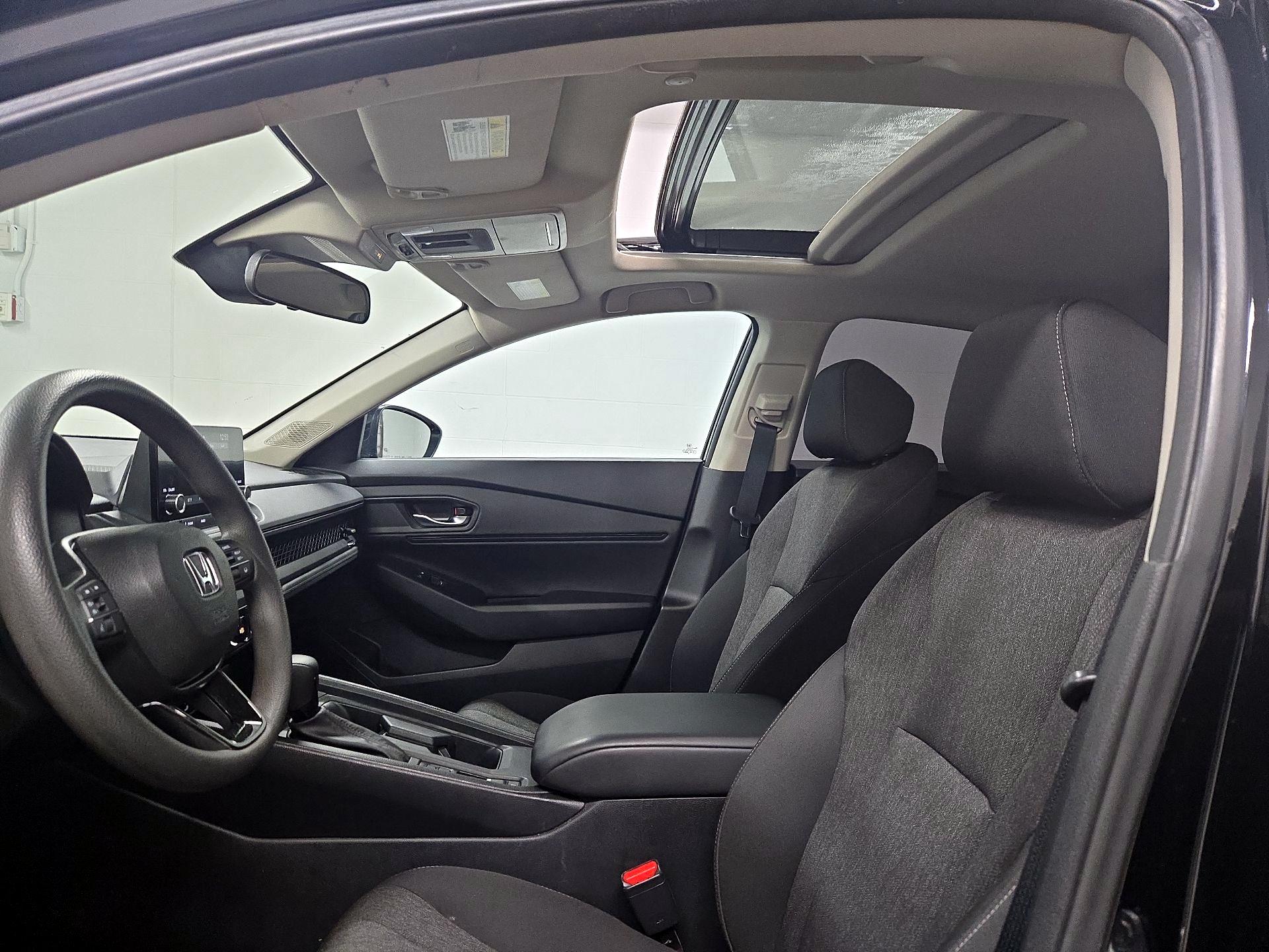 Thumbnail: 2023 Honda Accord - 18