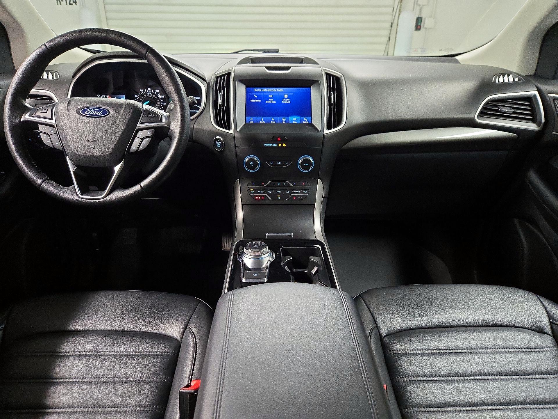 Thumbnail: 2020 Ford Edge - 9