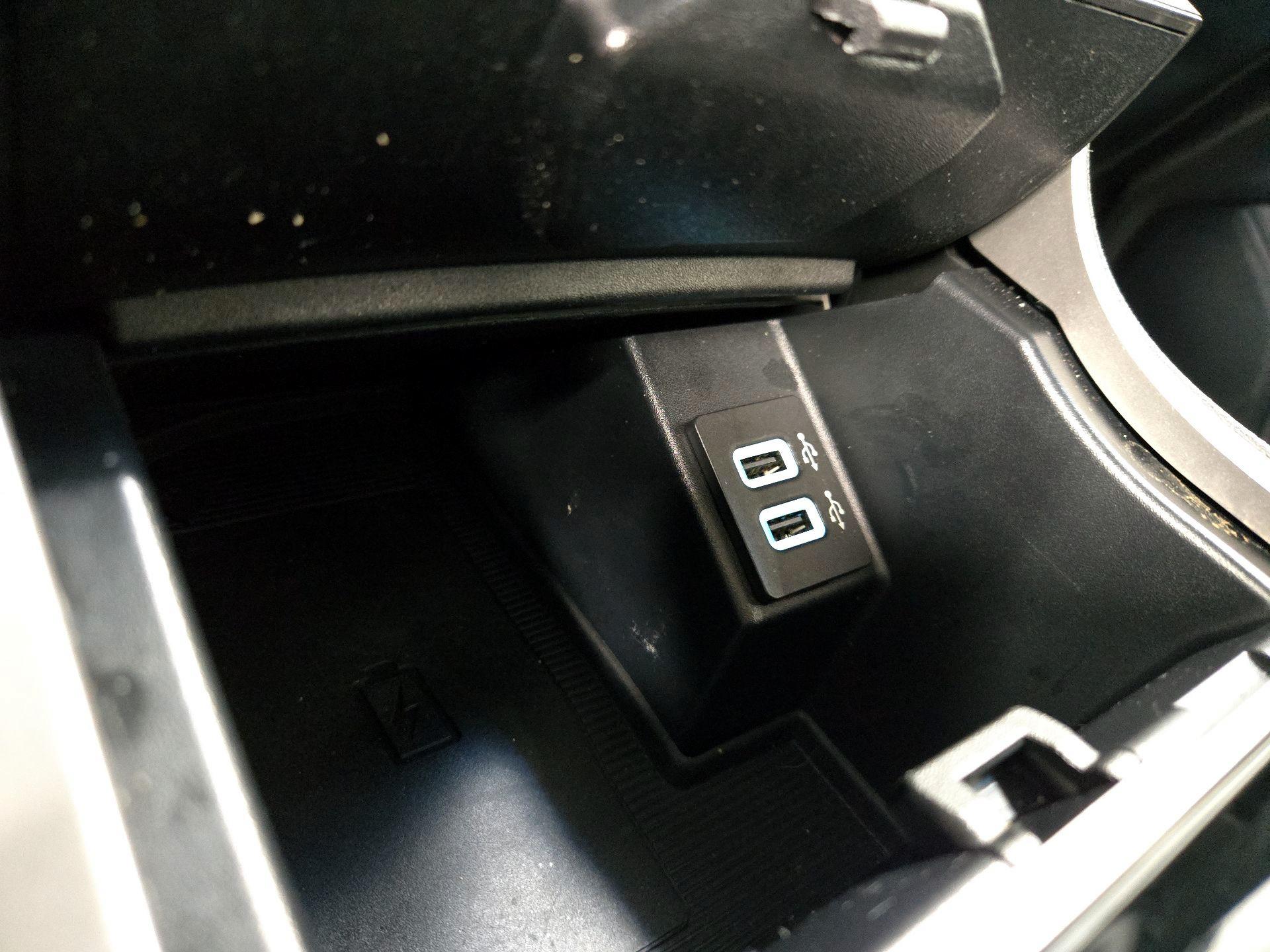 Thumbnail: 2020 Ford Edge - 19