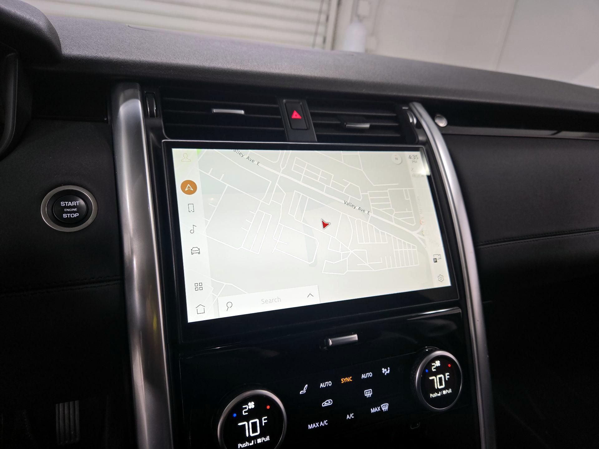 Thumbnail: 2024 Land Rover Discovery - 14