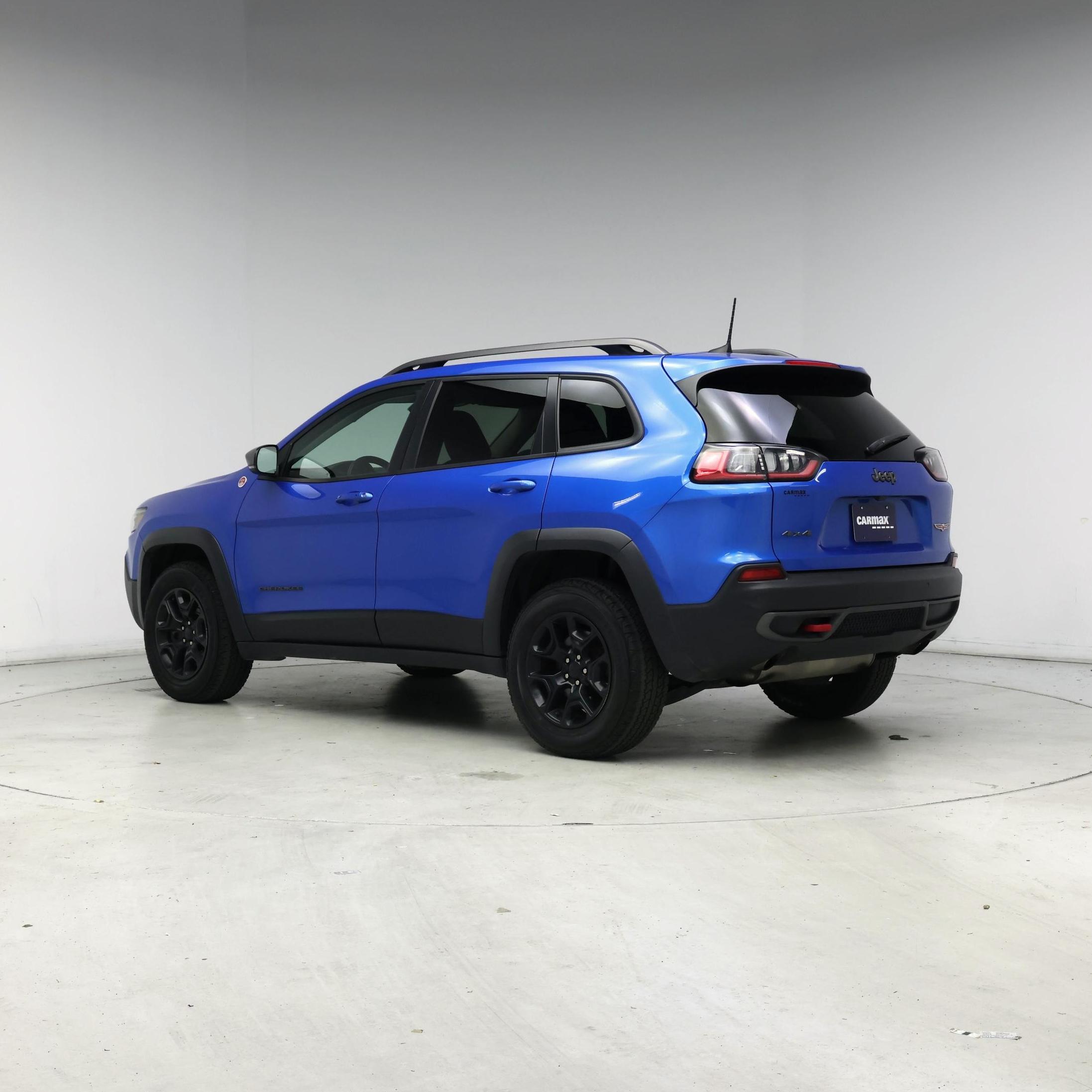Thumbnail: 2020 Jeep Cherokee - 2