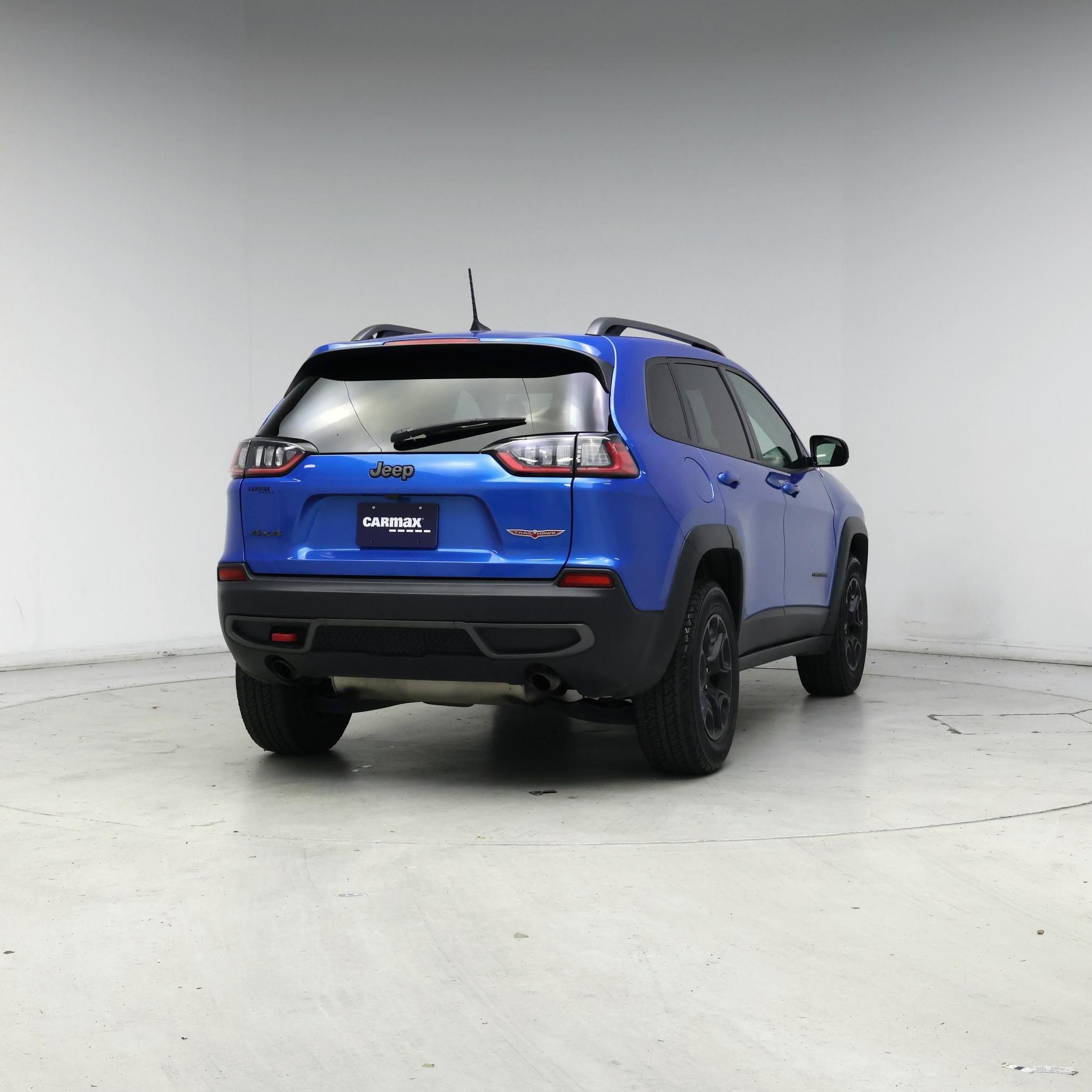 Thumbnail: 2020 Jeep Cherokee - 8