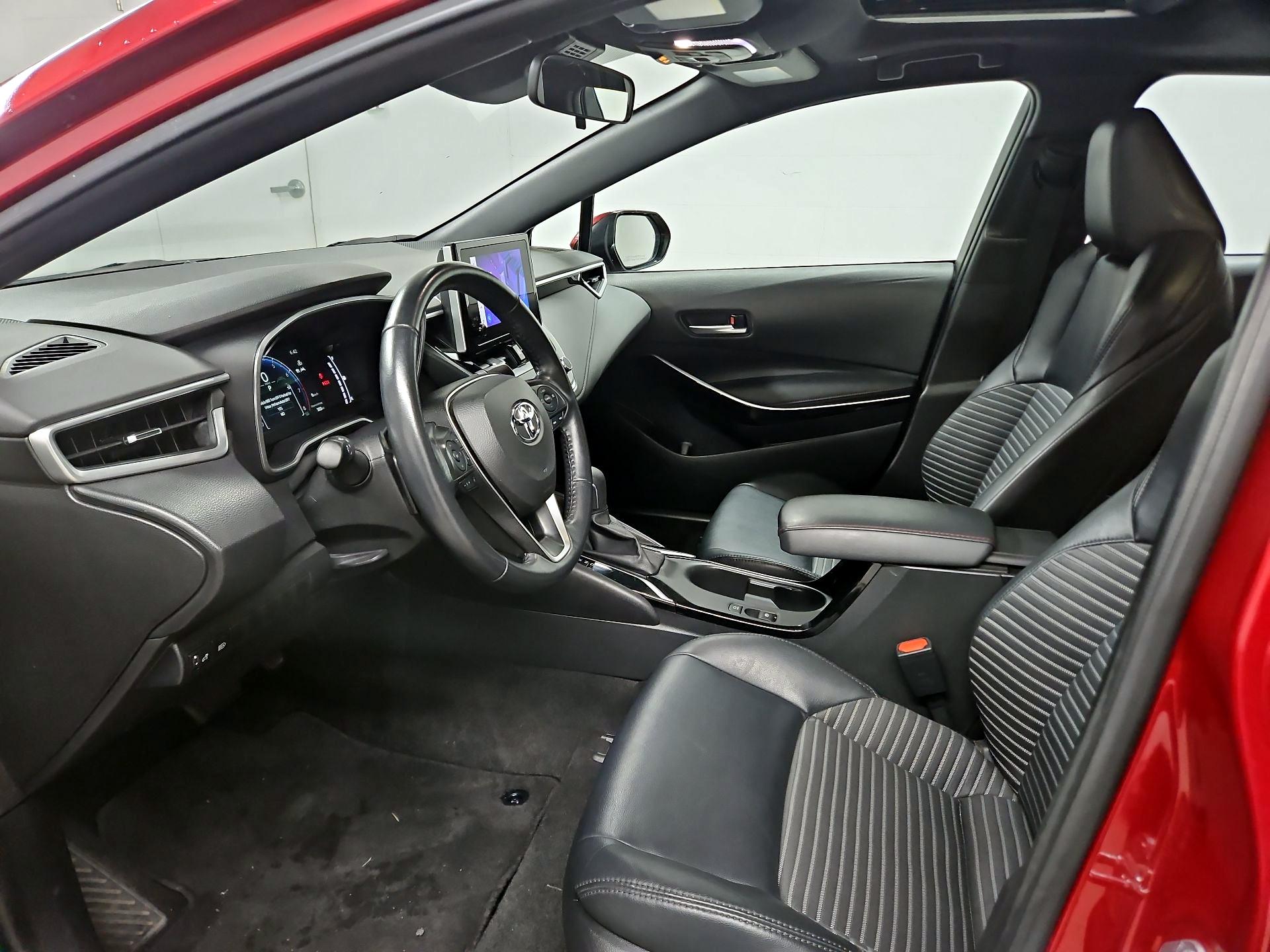 Thumbnail: 2023 Toyota Corolla - 11