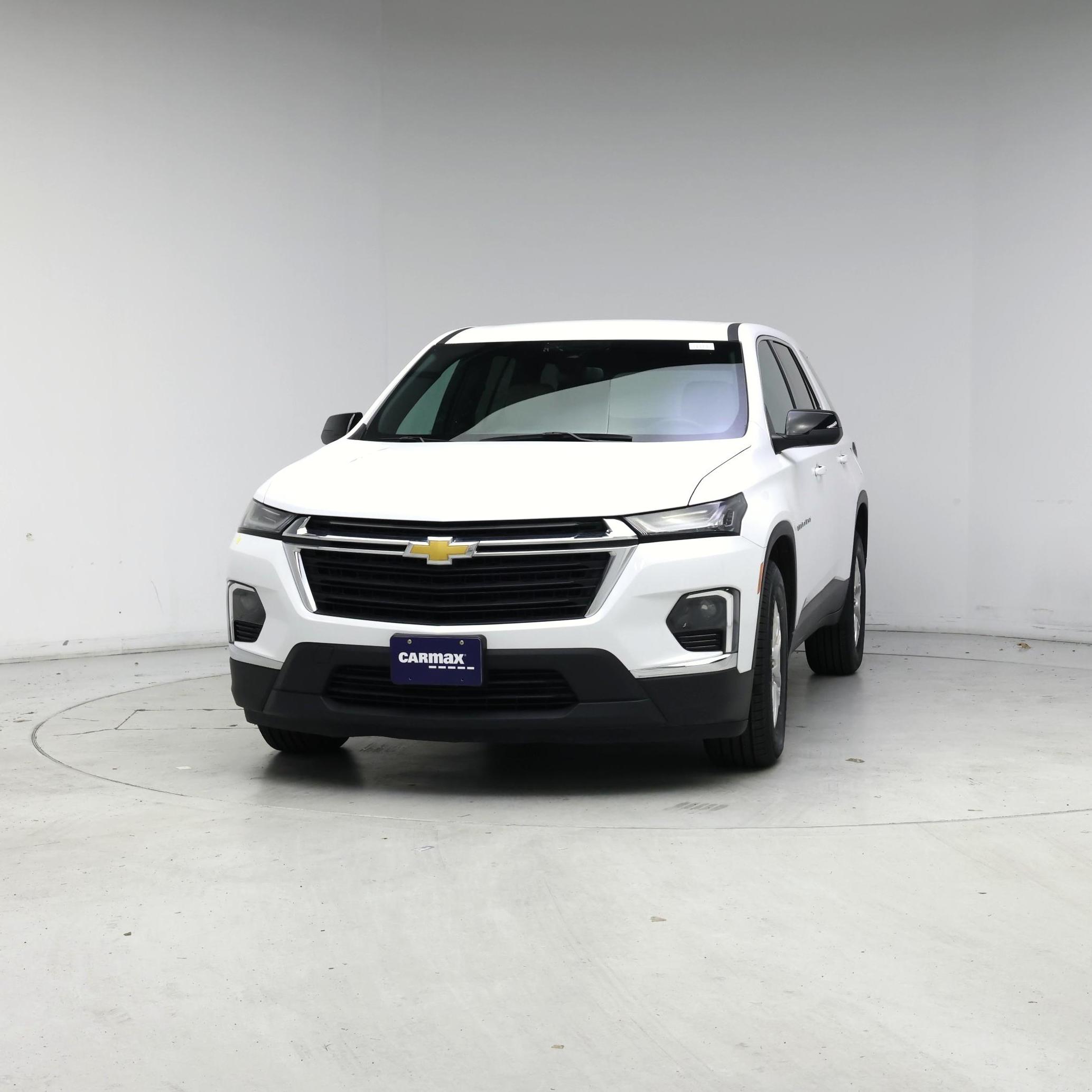 Thumbnail: 2023 Chevrolet Traverse - 4