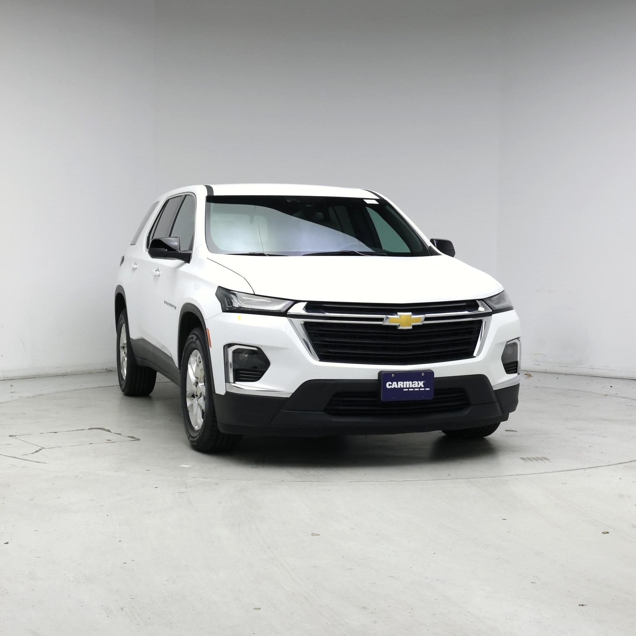 Thumbnail: 2023 Chevrolet Traverse - 5