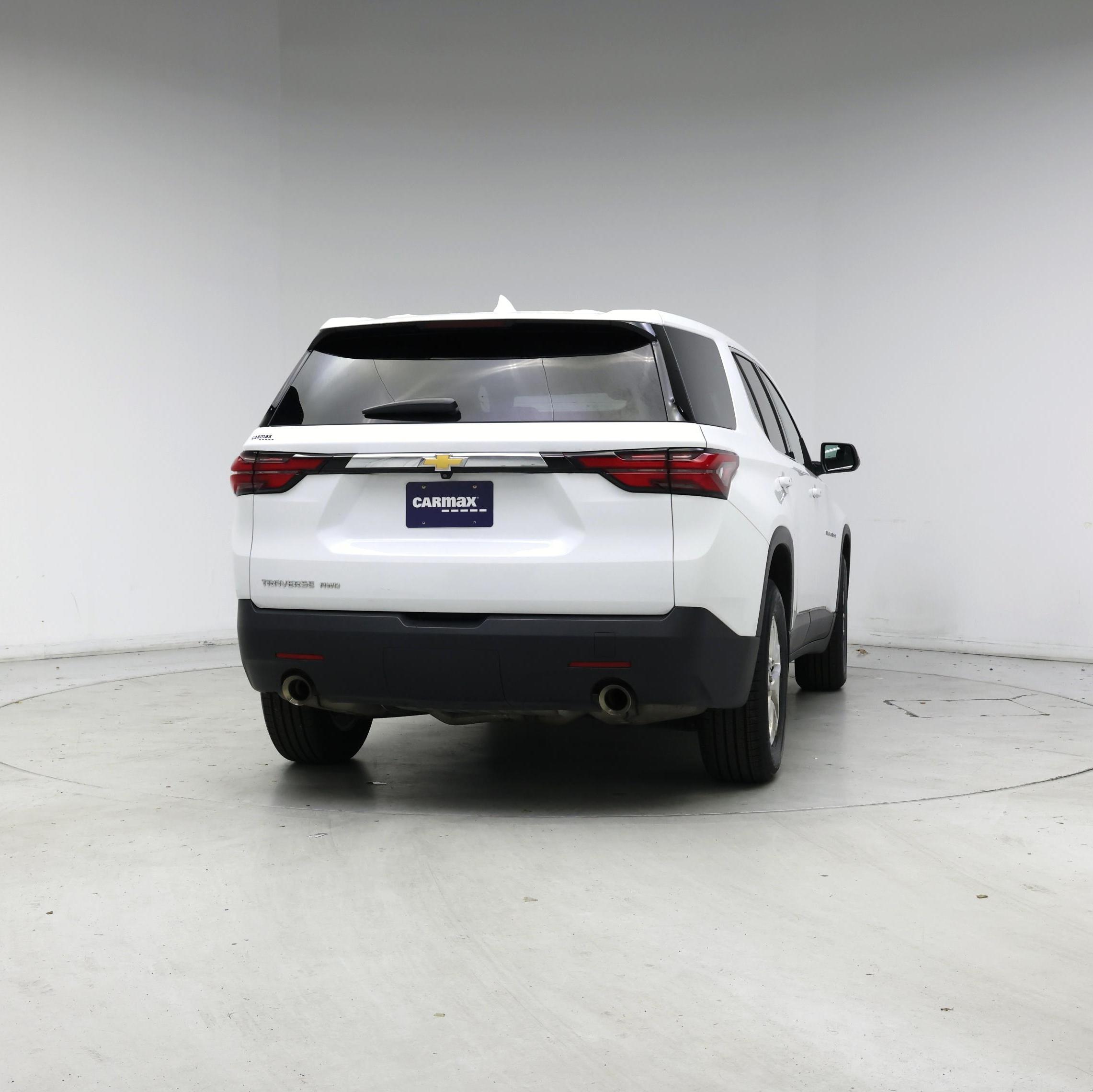 Thumbnail: 2023 Chevrolet Traverse - 8