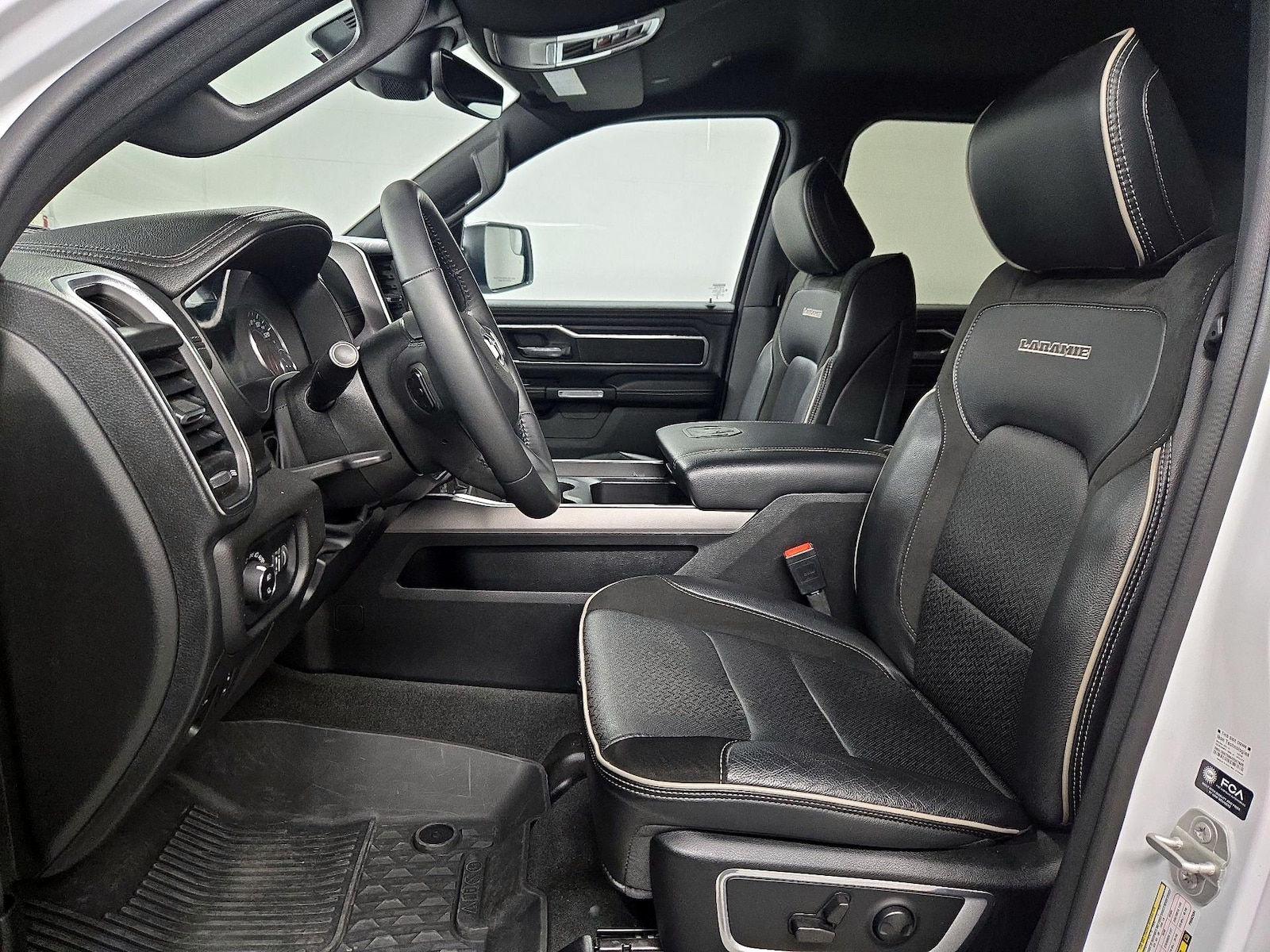 2023 RAM Ram 1500 Pickup Laramie - Photo 12