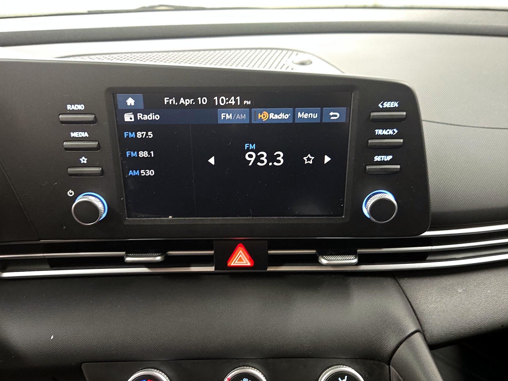 Thumbnail: 2025 Hyundai Elantra - 15