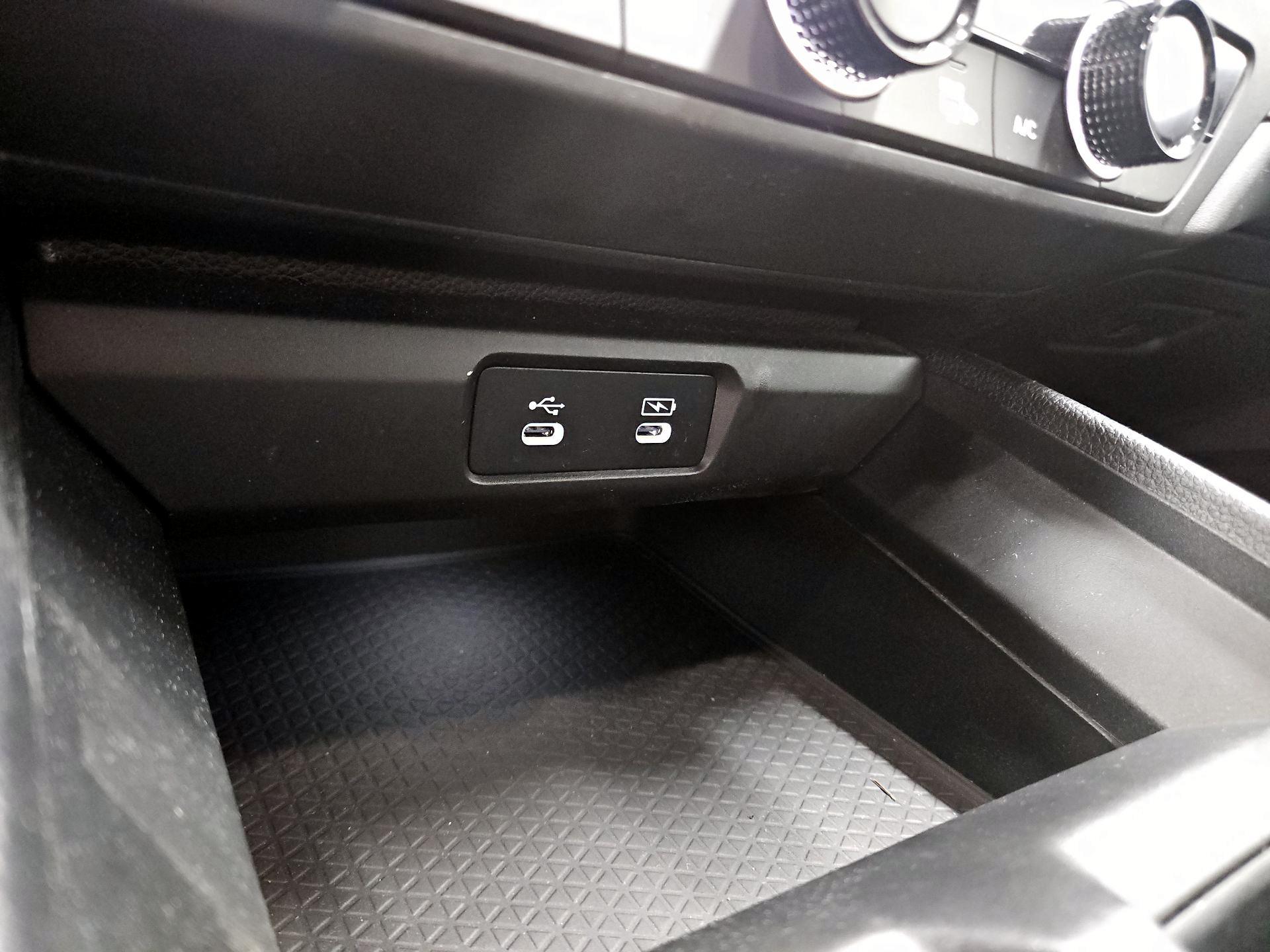 Thumbnail: 2023 Honda Accord - 17