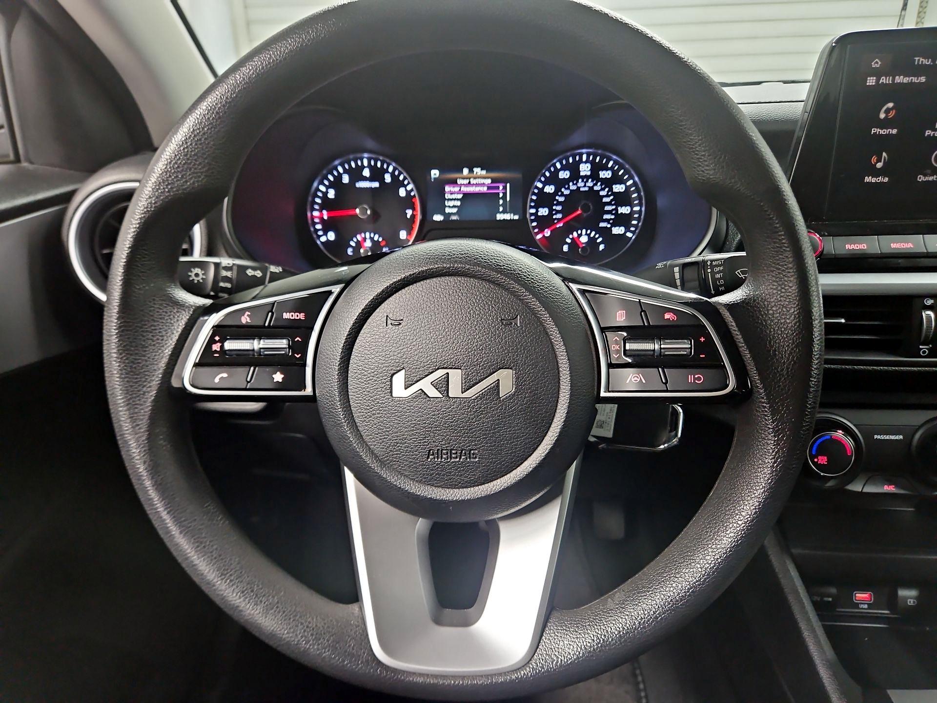 Thumbnail: 2024 Kia Forte - 10